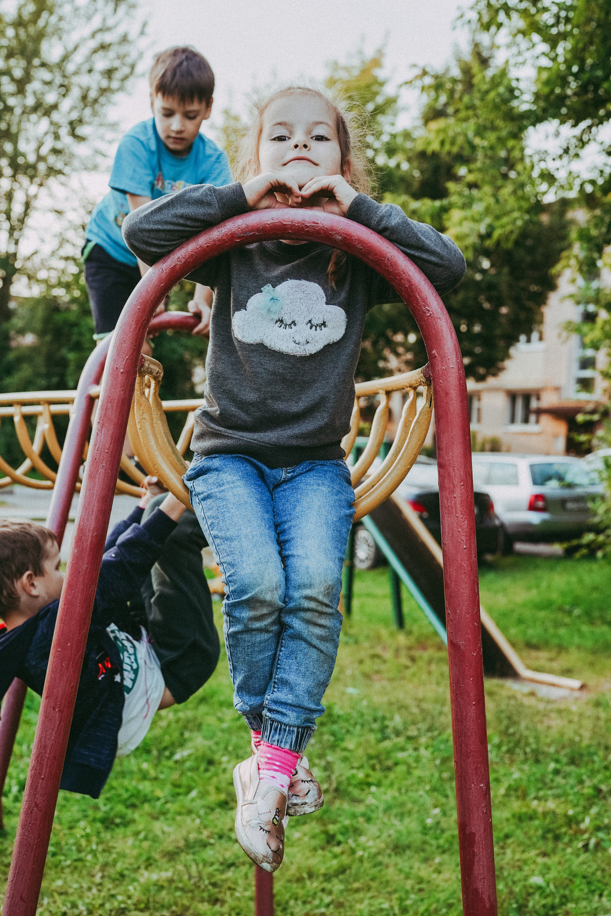 Игры во дворе. Фотограф новорожденных и детей первого года Евгения Михалькевич