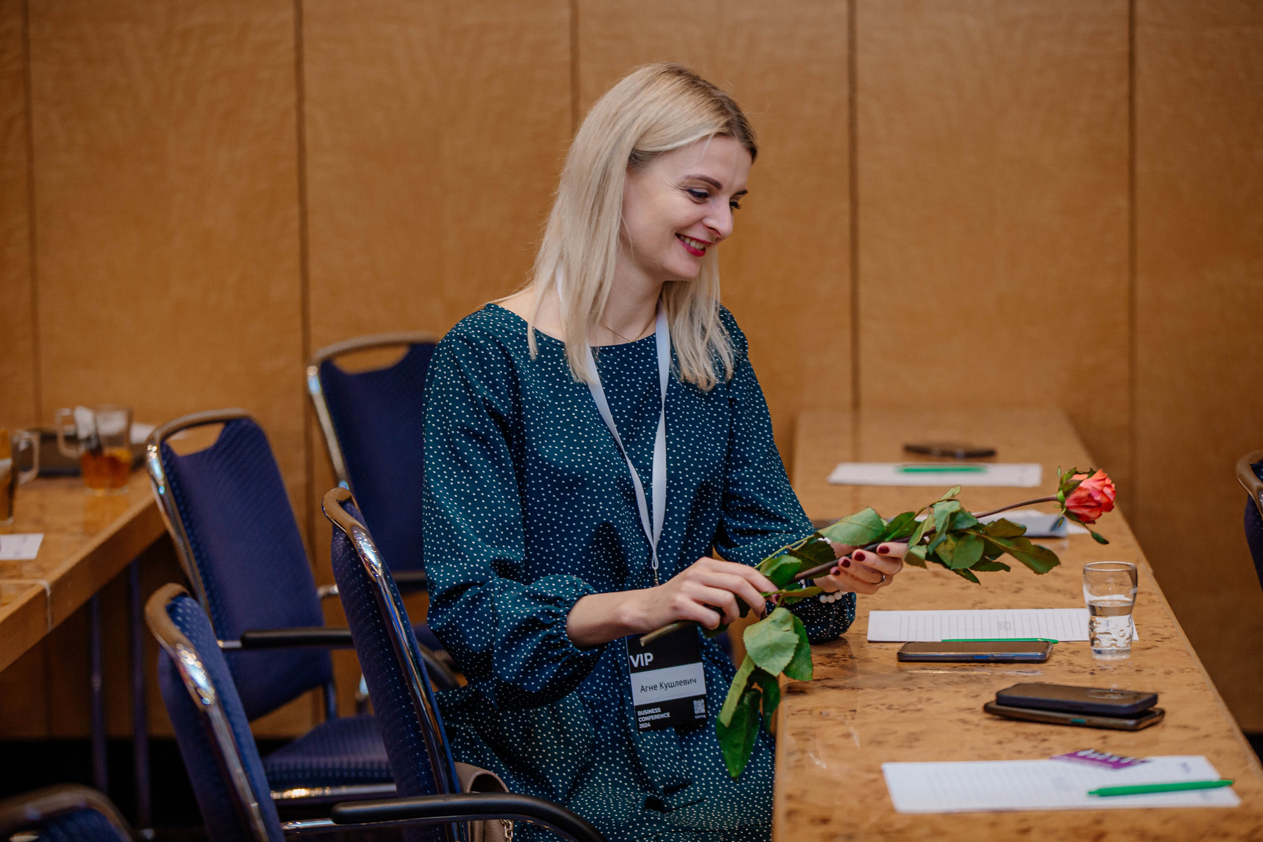 Club Bizon. Portrait family photographer in Berlin Elena Zakh