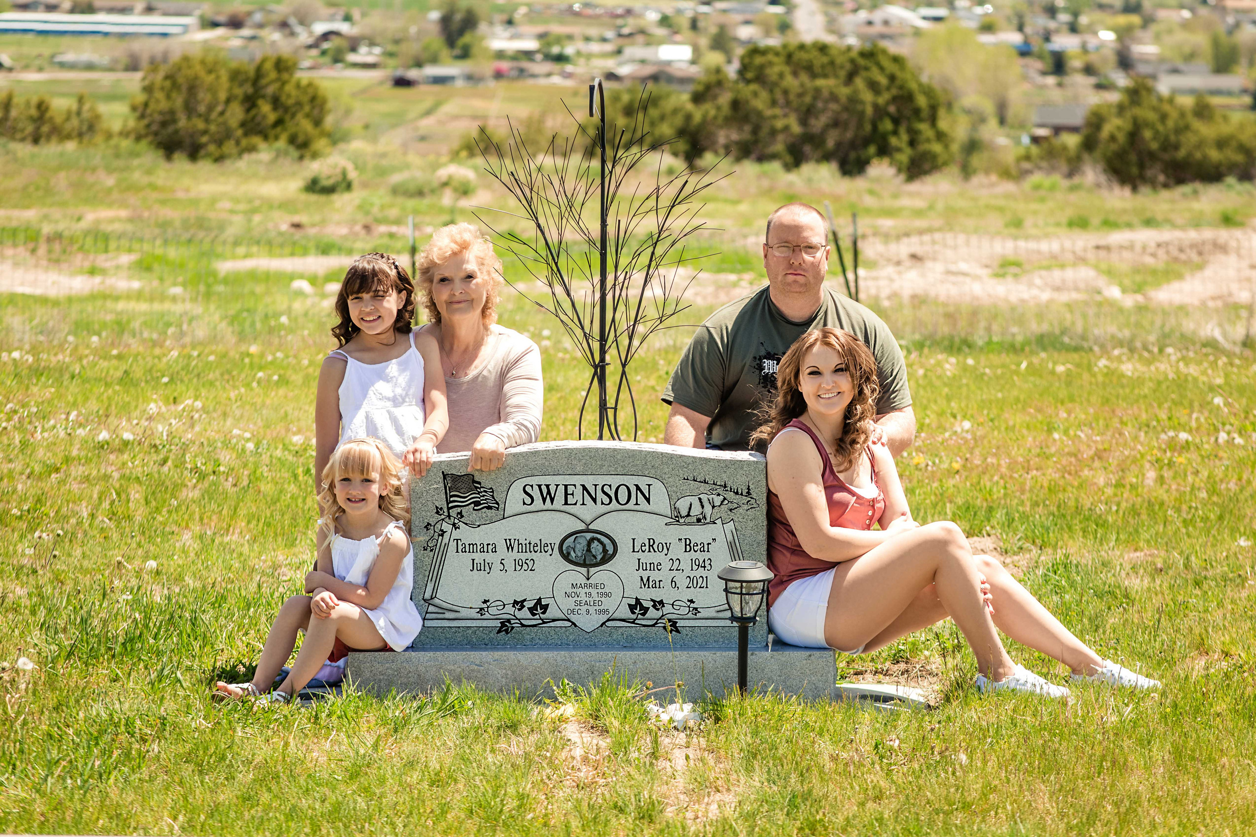 Bre. Wedding photographer Utah. Weddings, Families, Portraits