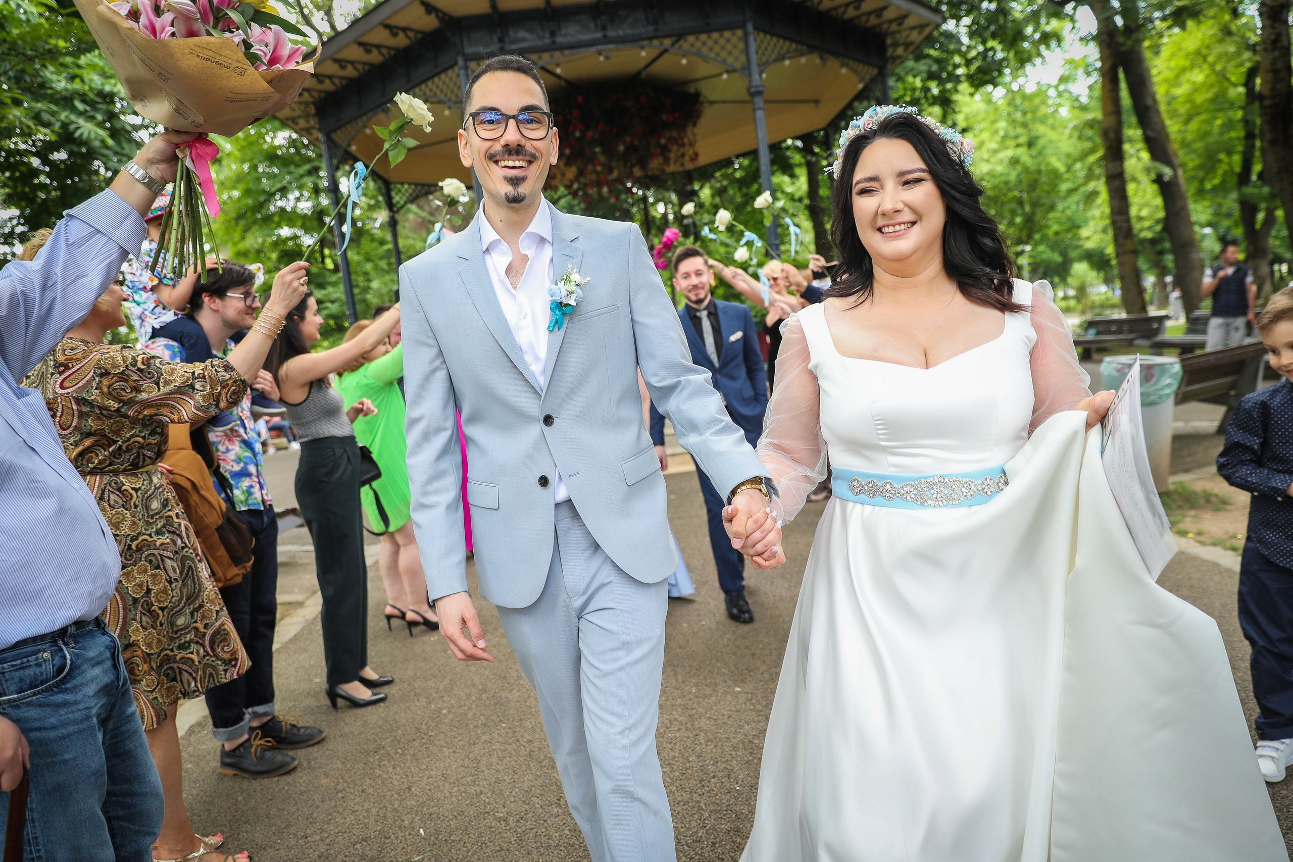 Andreea & Andrei — autentic, asumat, real. Rares Bucur is a professional wedding photographer based in Cluj-Napoca, Romania, specializing in wedding photography