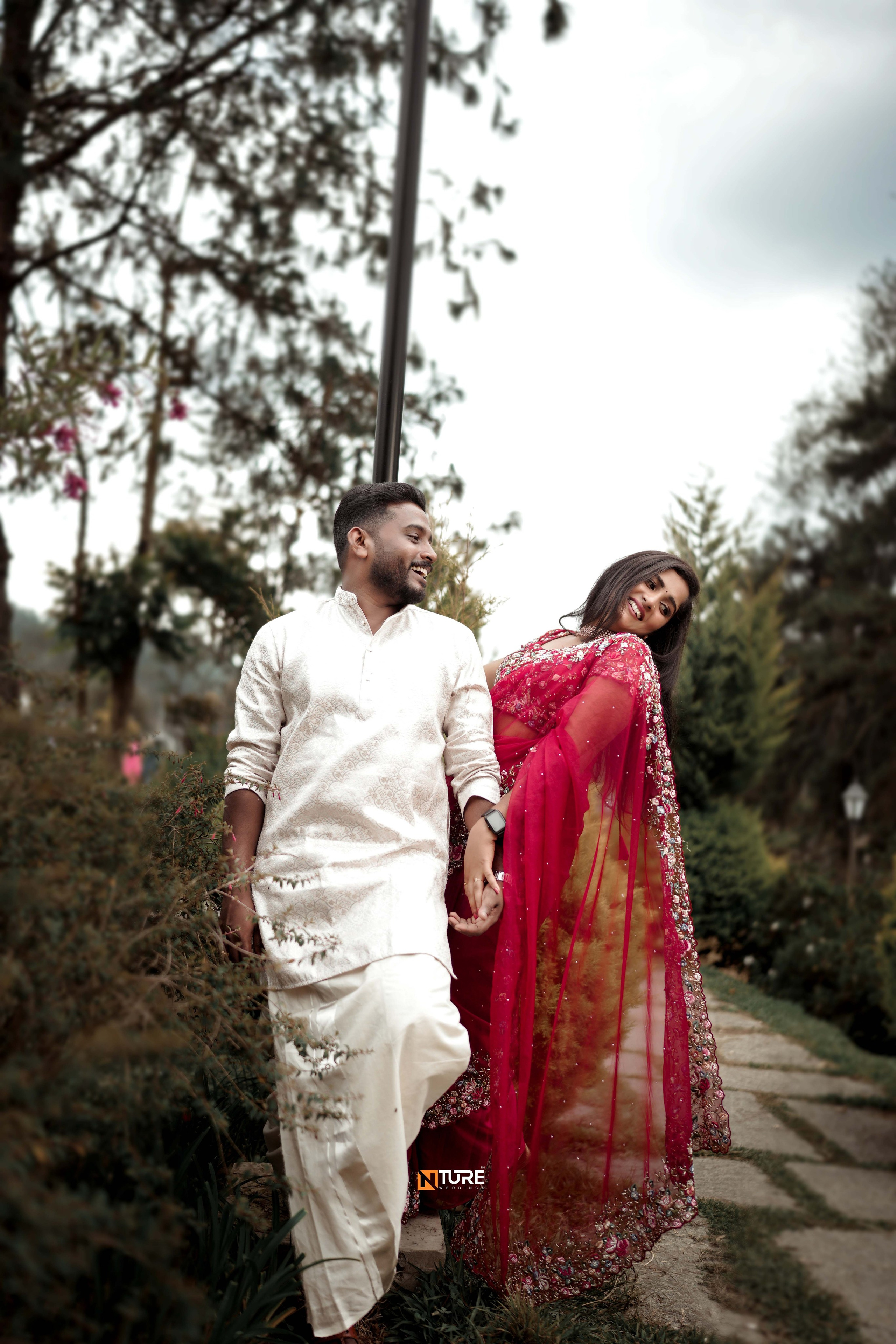 PHOTOS. NTURE WEDDING