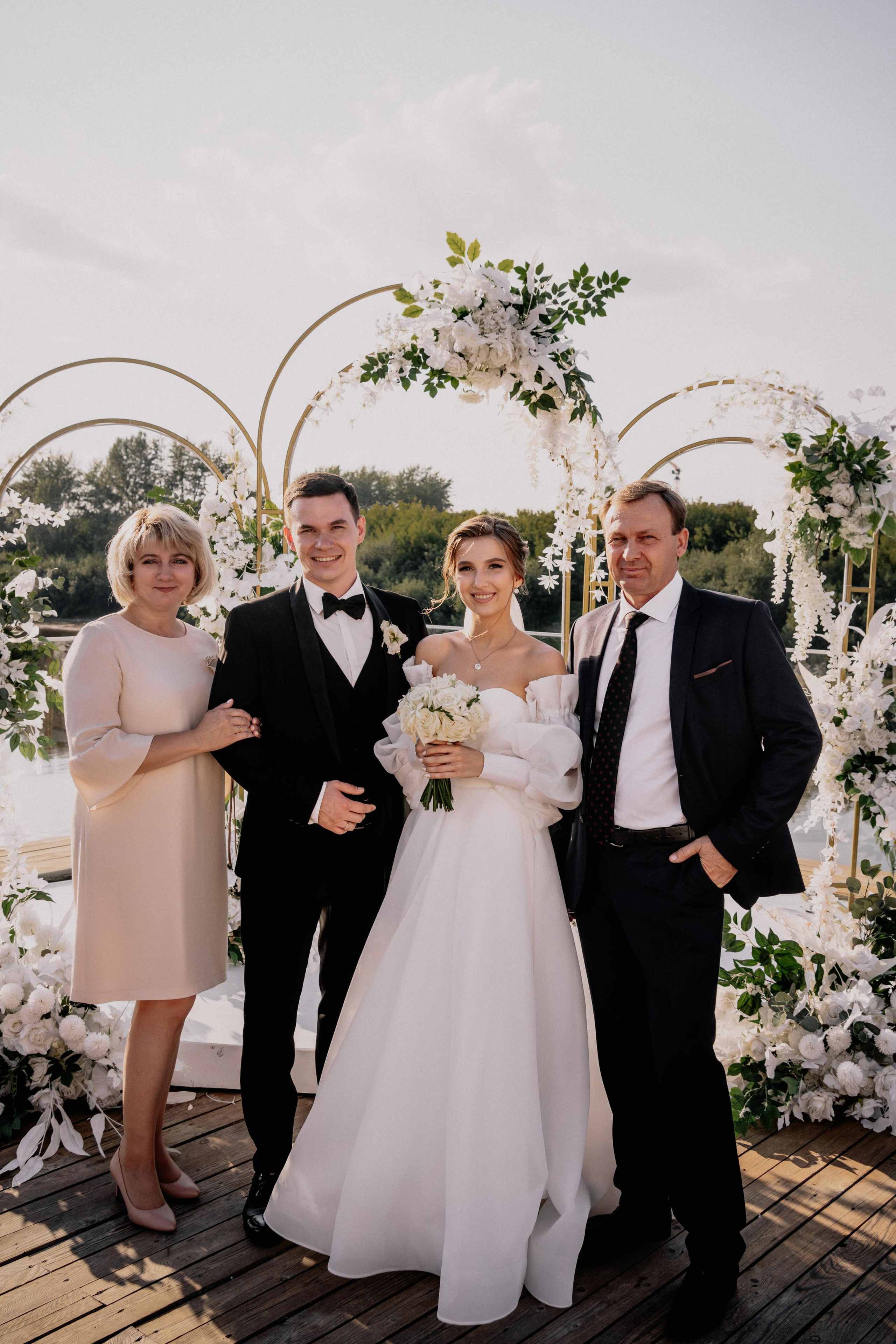 Alex & Vlada. Wedding and family photographer and videographer PA, NJ, NY, DE, MD