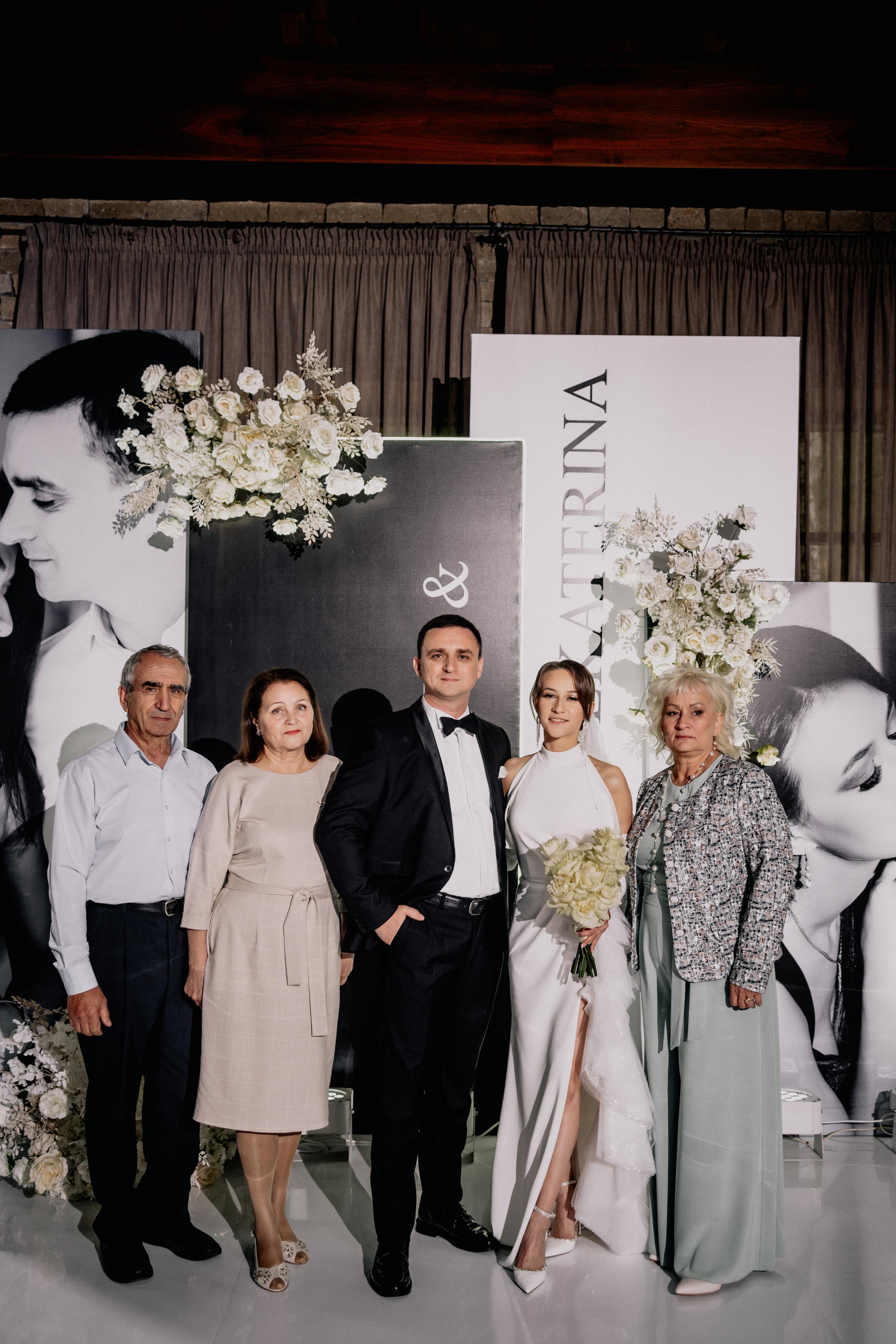 Alex&Kate. Wedding and family photographer and videographer PA, NJ, NY, DE, MD