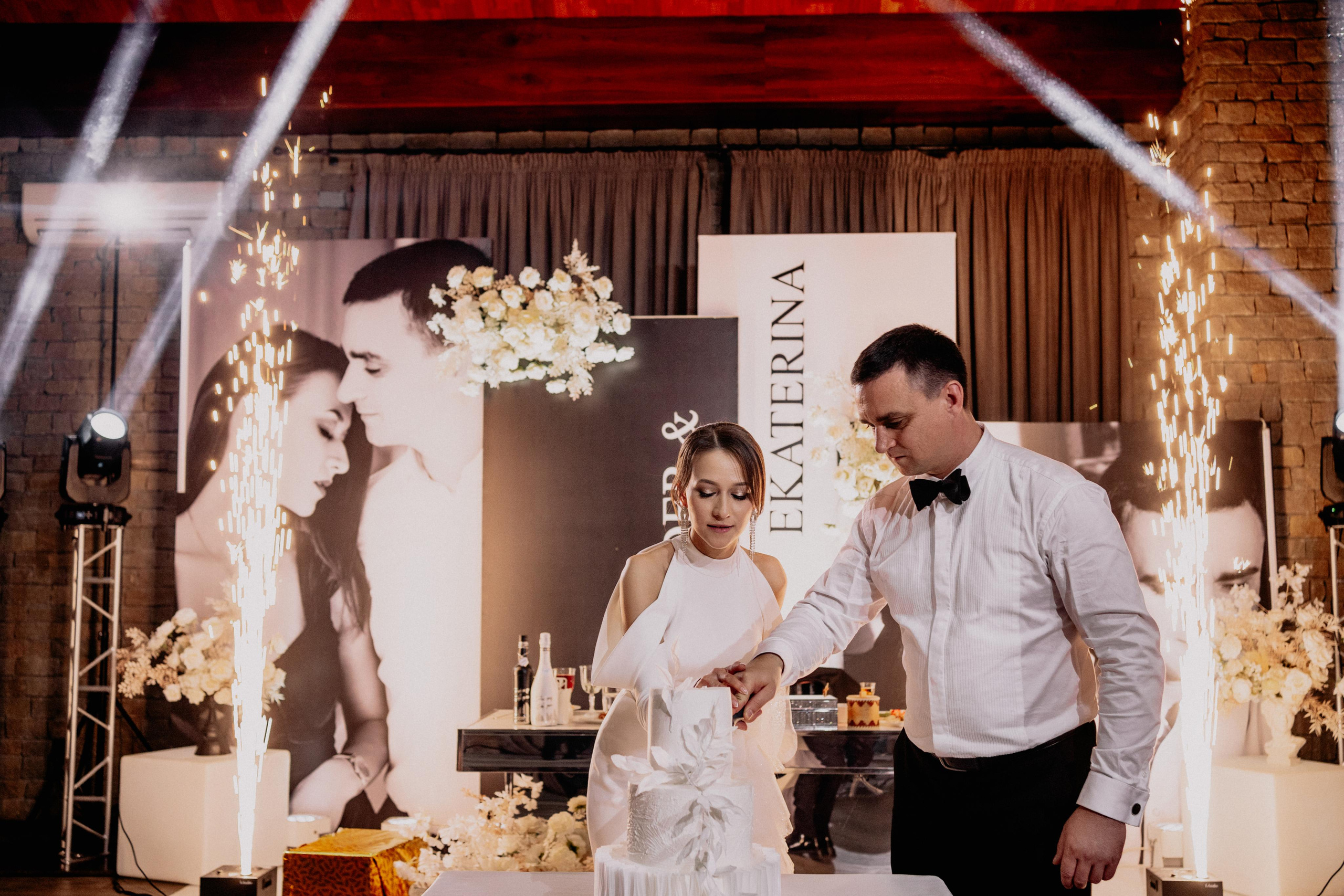 Alex&Kate. Wedding and family photographer and videographer PA, NJ, NY, DE, MD