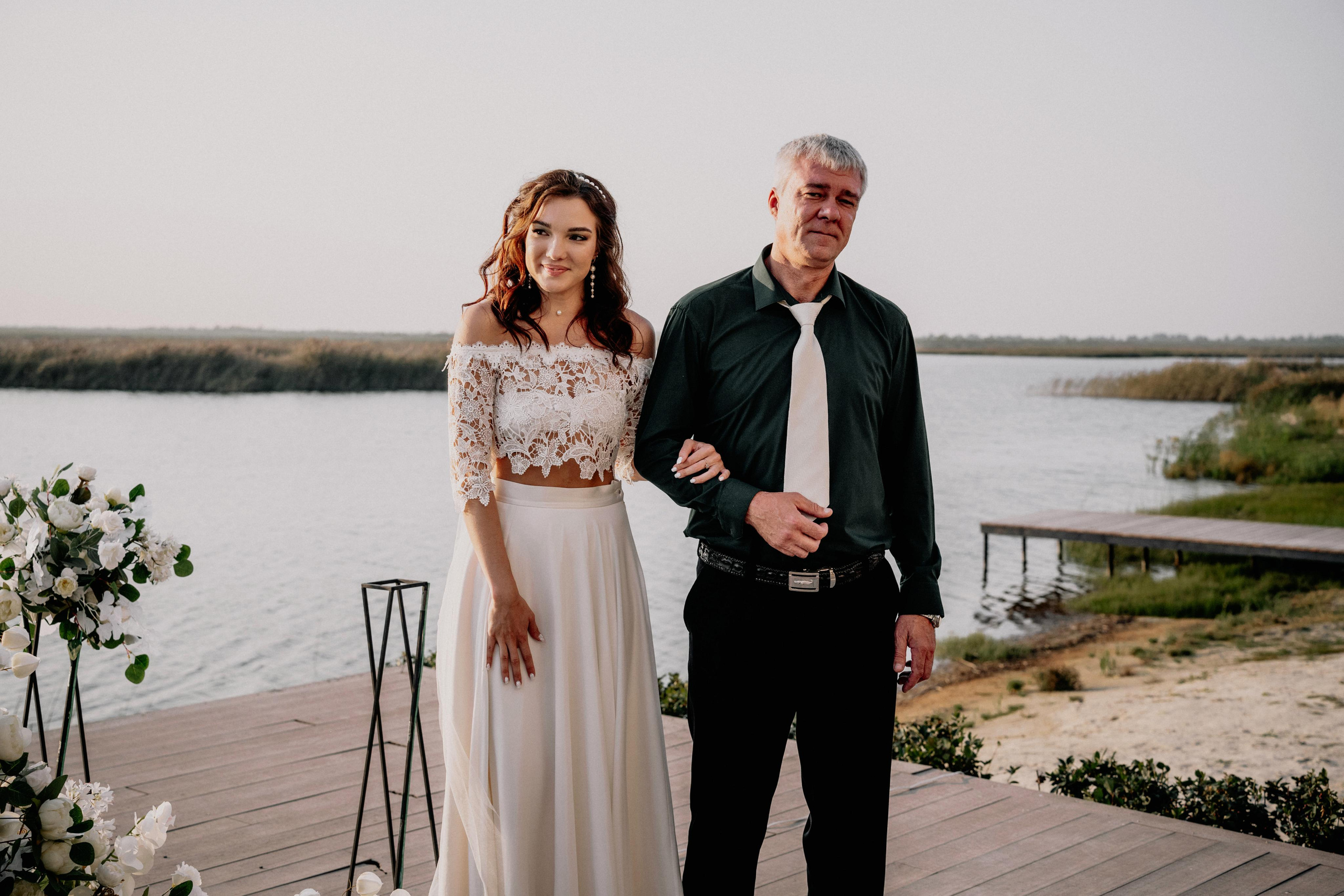 Arina & Michael. Wedding and family photographer and videographer PA, NJ, NY, DE, MD