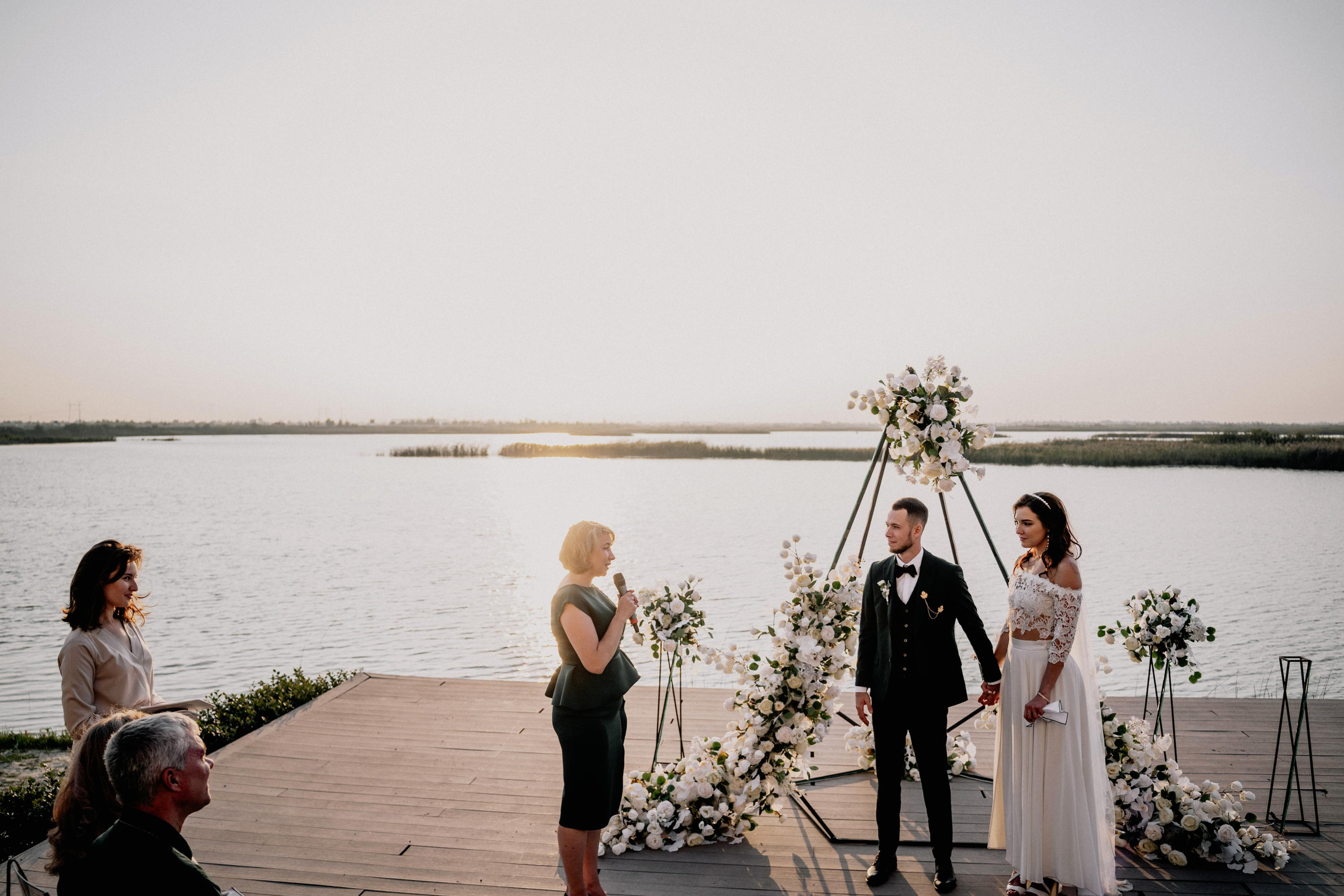 Arina & Michael. Wedding and family photographer and videographer PA, NJ, NY, DE, MD