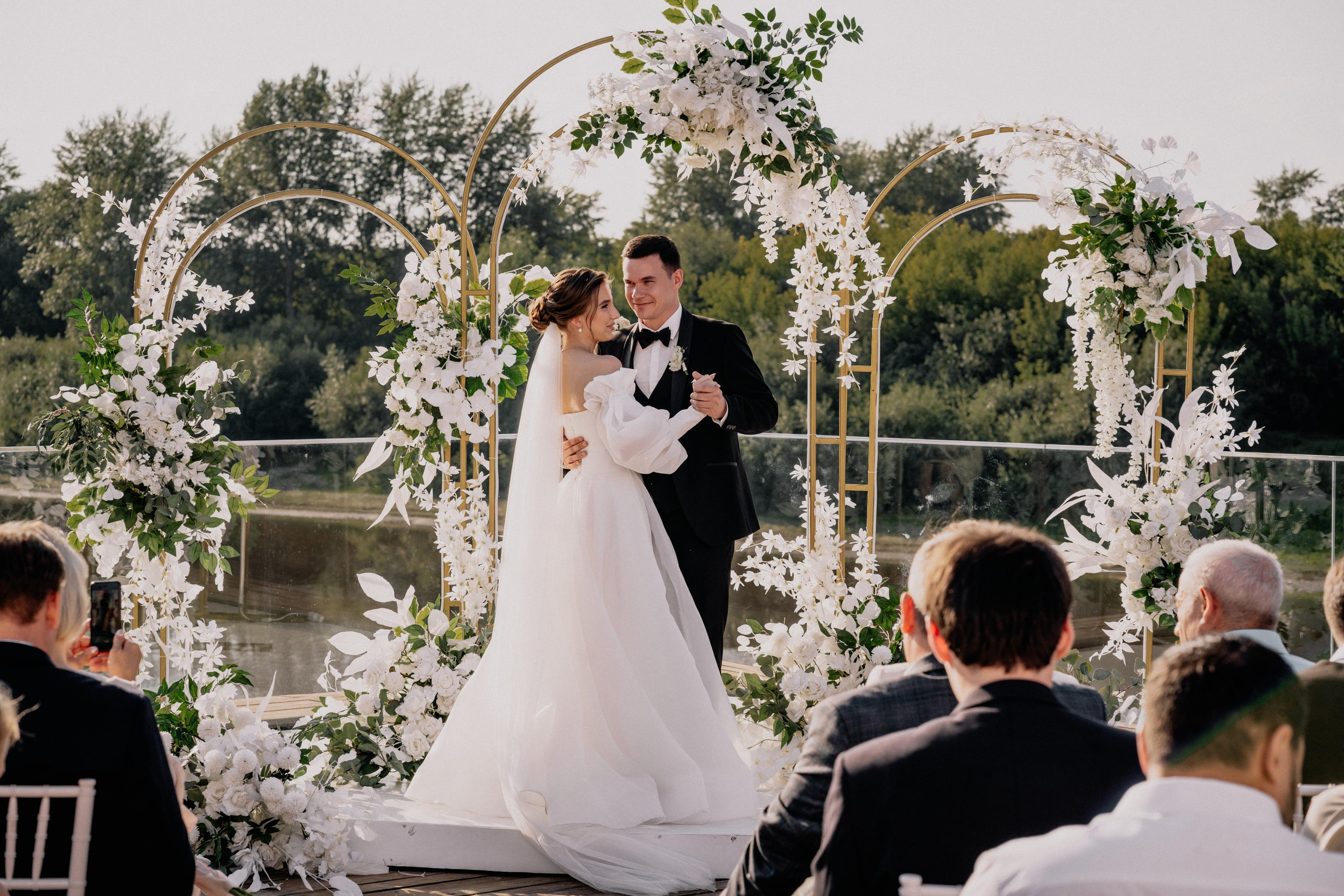 Alex & Vlada. Wedding and family photographer and videographer PA, NJ, NY, DE, MD