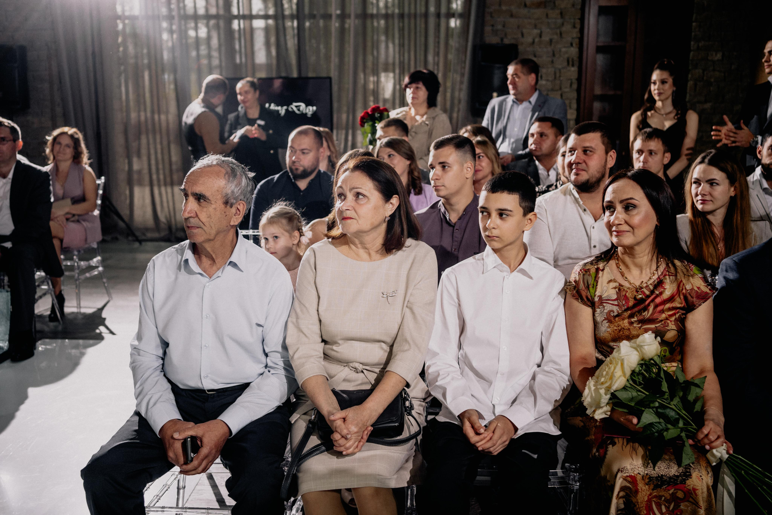 Alex&Kate. Wedding and family photographer and videographer PA, NJ, NY, DE, MD