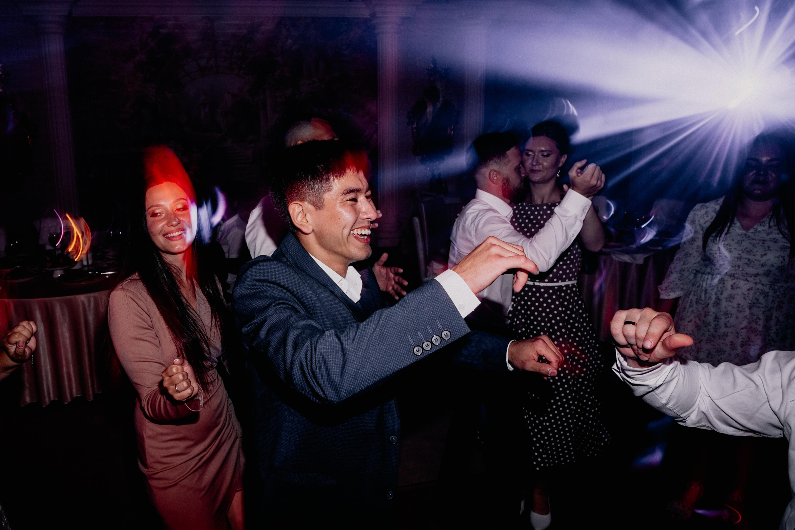 Daniil & Mariya. Wedding and family photographer and videographer PA, NJ, NY, DE, MD