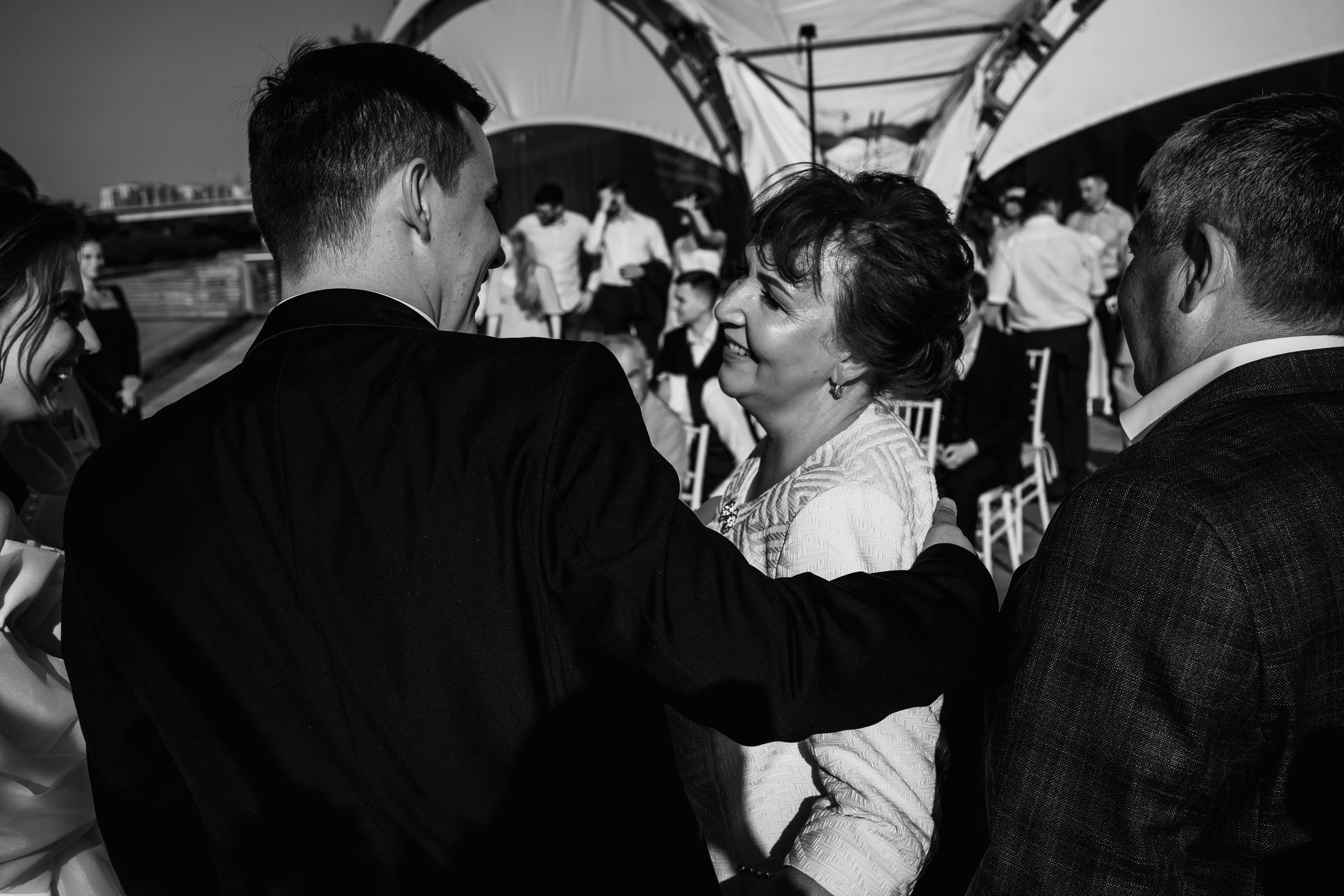 Alex & Vlada. Wedding and family photographer and videographer PA, NJ, NY, DE, MD