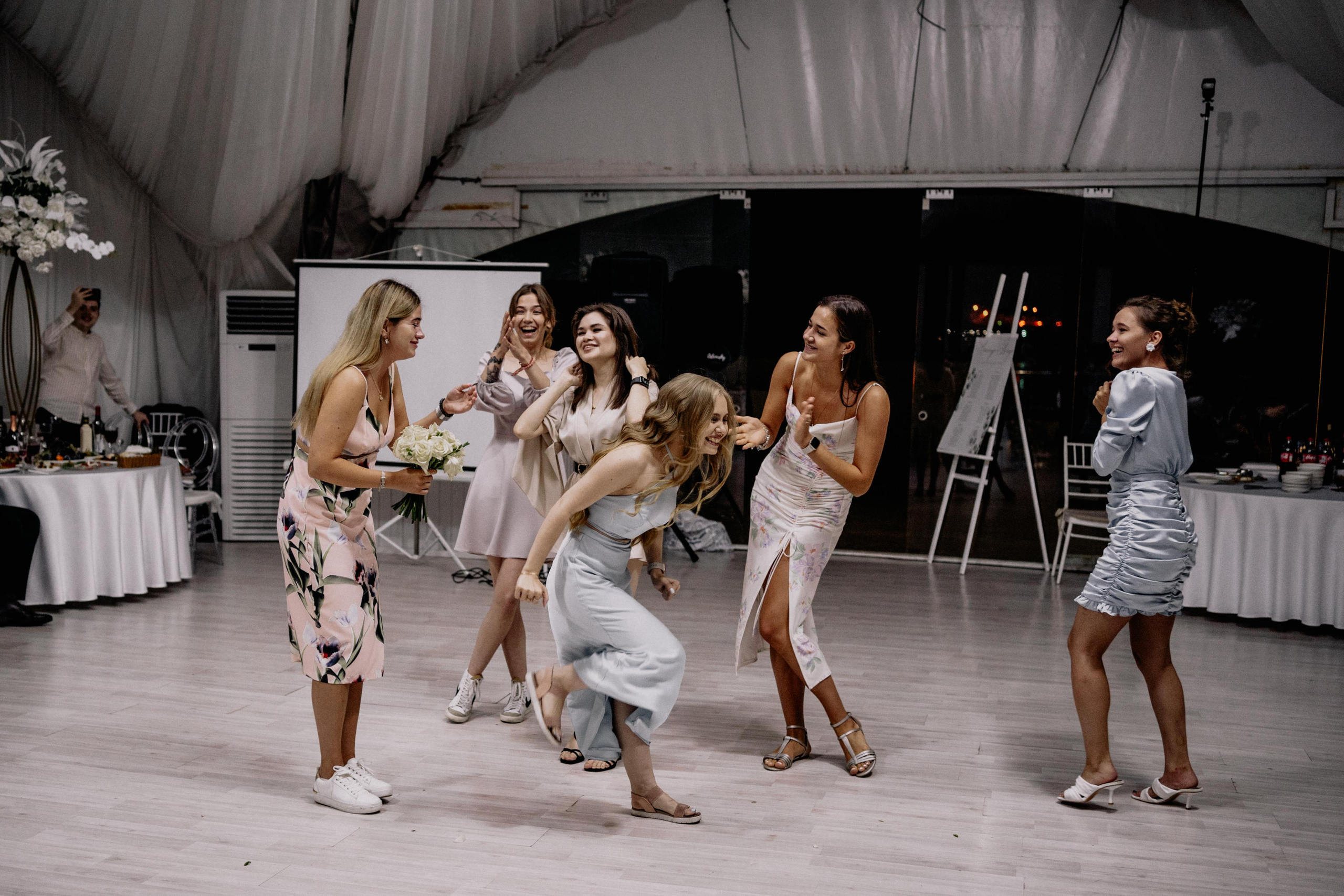 Alex & Vlada. Wedding and family photographer and videographer PA, NJ, NY, DE, MD