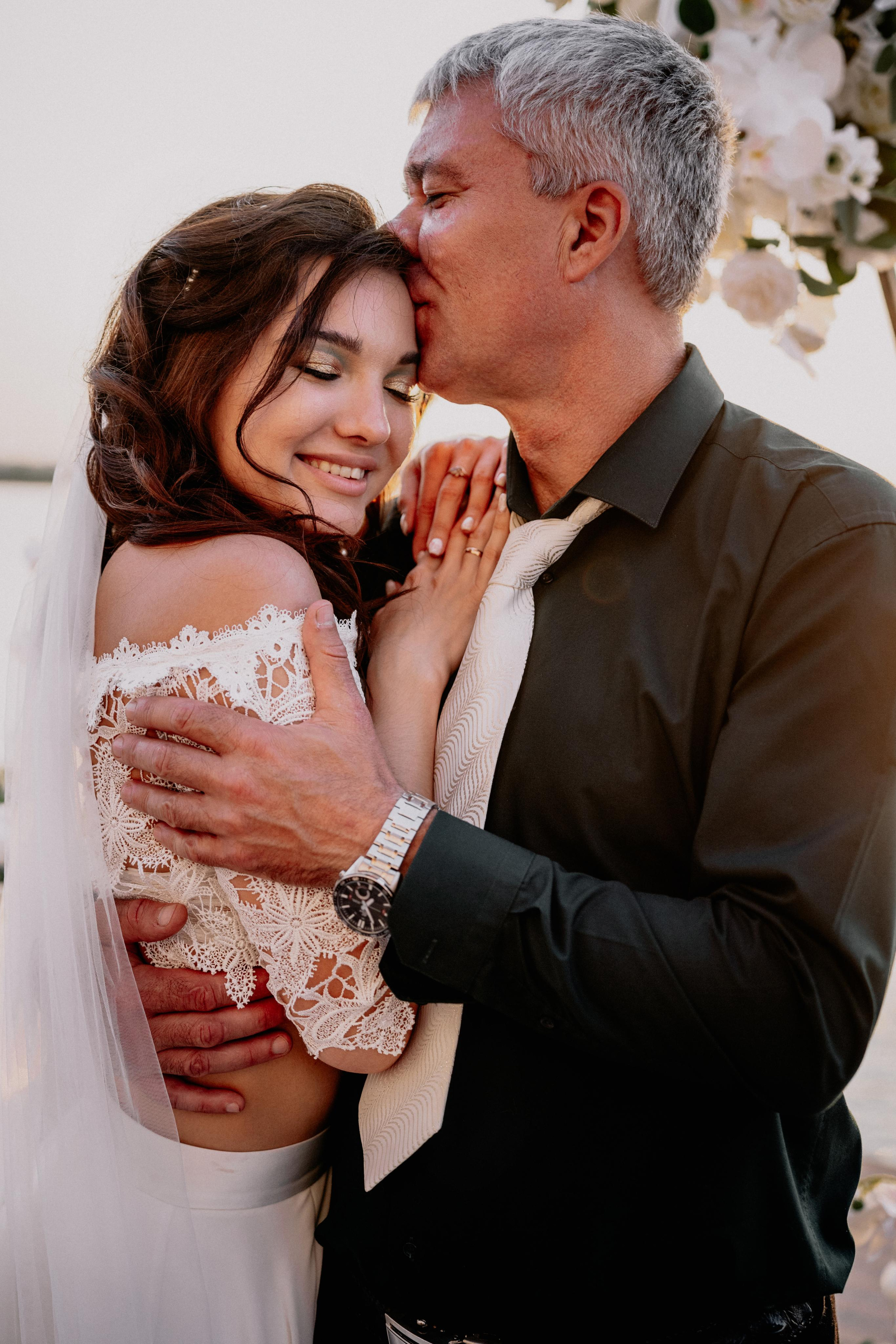 Arina & Michael. Wedding and family photographer and videographer PA, NJ, NY, DE, MD