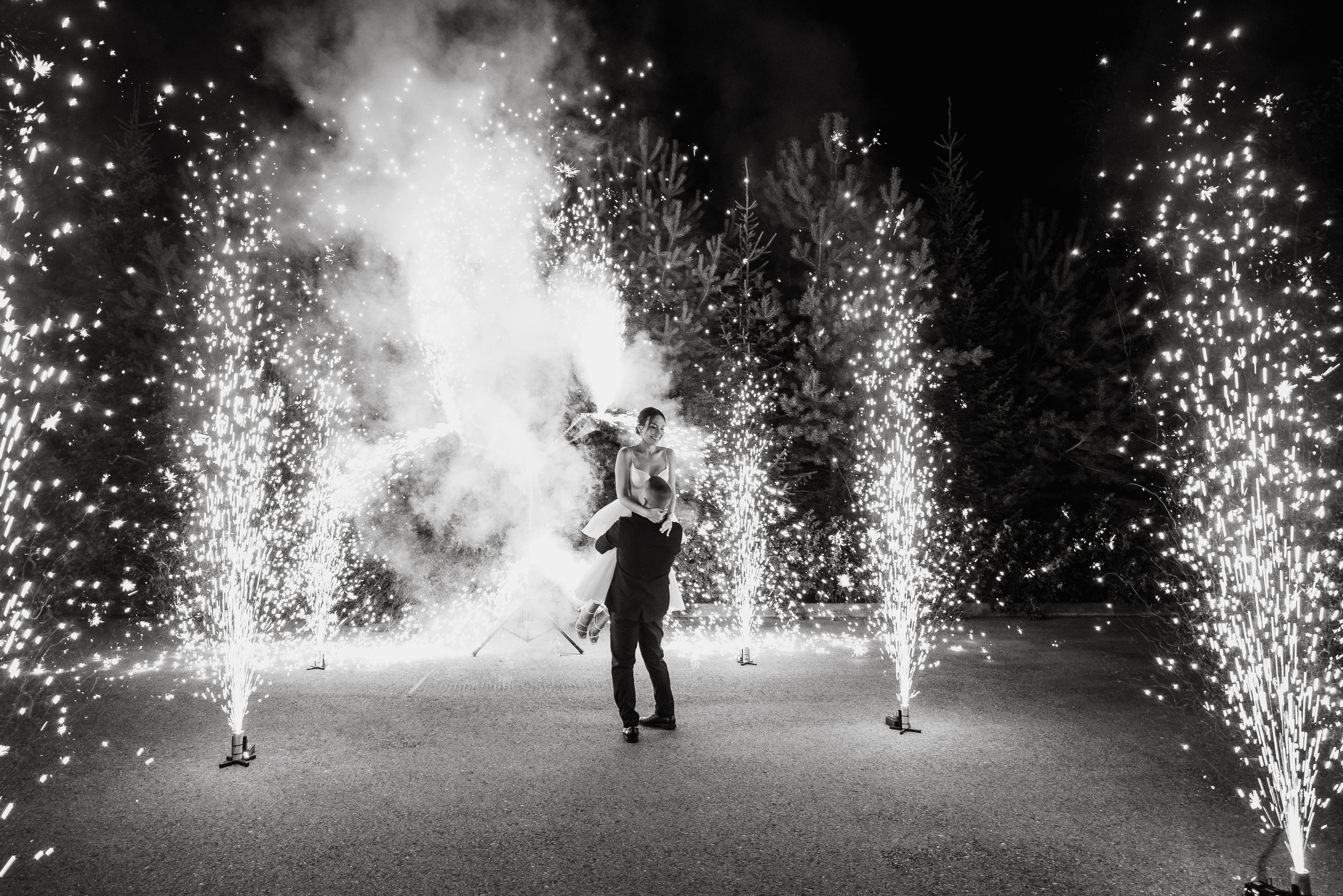 Daniil & Mariya. Wedding and family photographer and videographer PA, NJ, NY, DE, MD