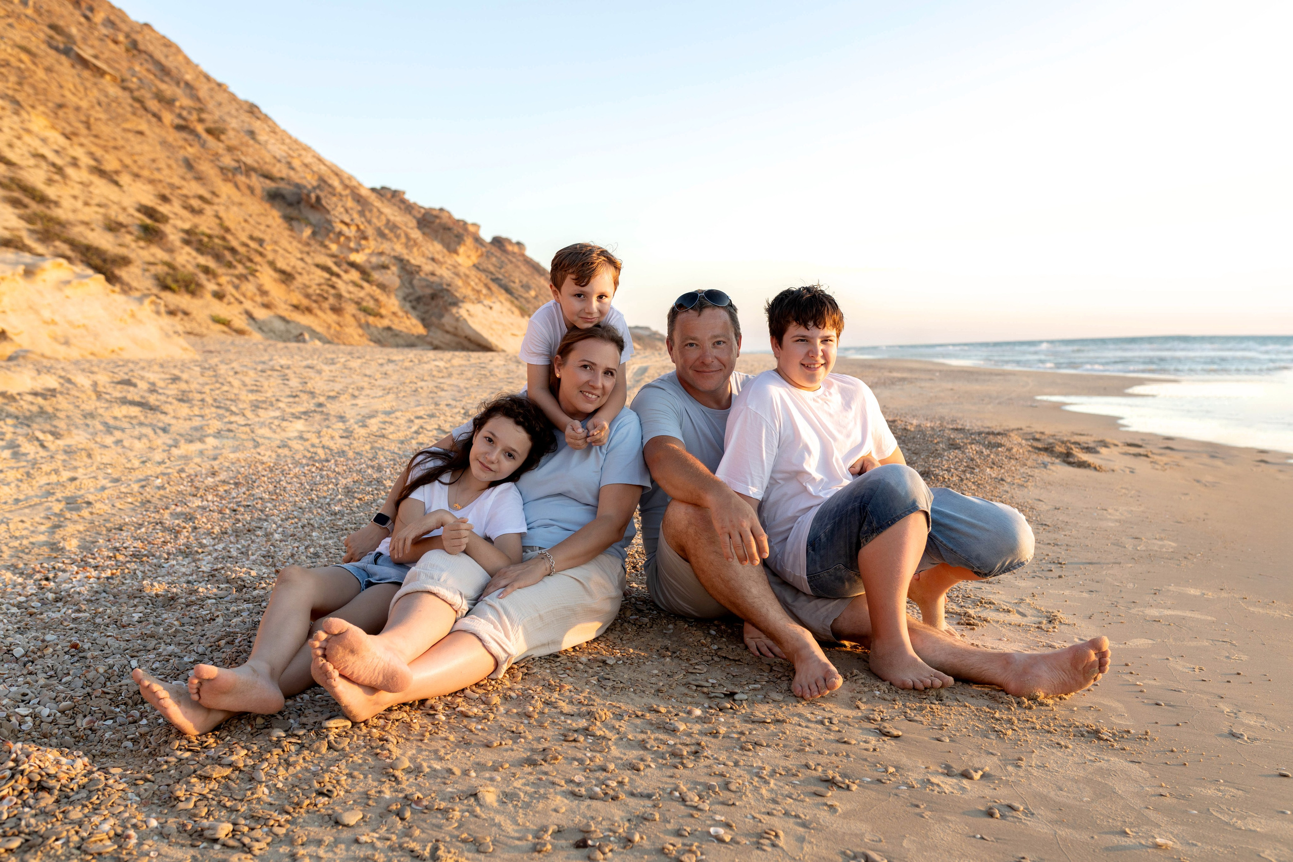 Каталог 16 Семейная. קטרינה שוסטרמן — צלמת ניובורן ומשפחות בישראל