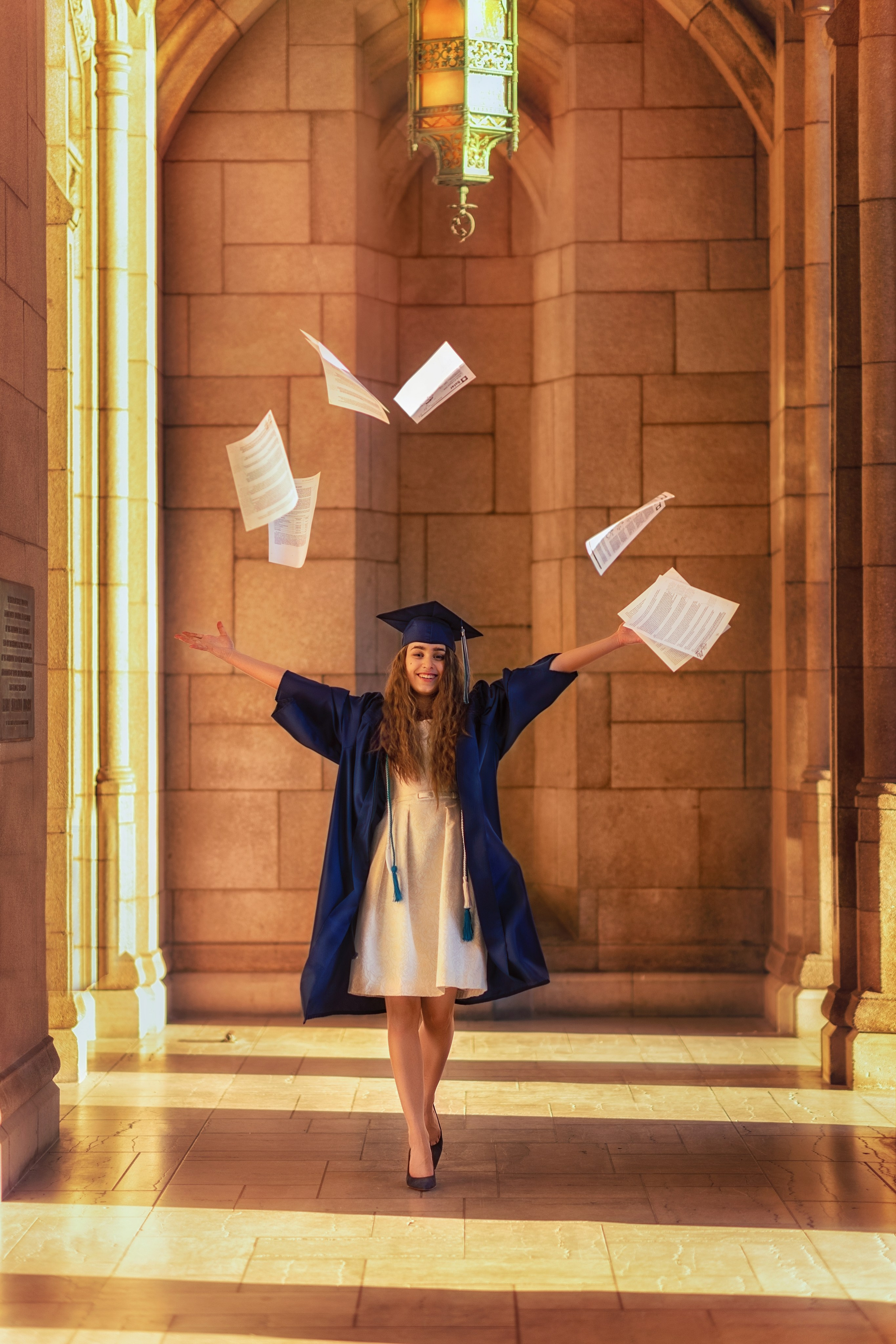 Alena, graduation. Wedding & portrait photography in the Seattle Area. Helen Michelle photographer