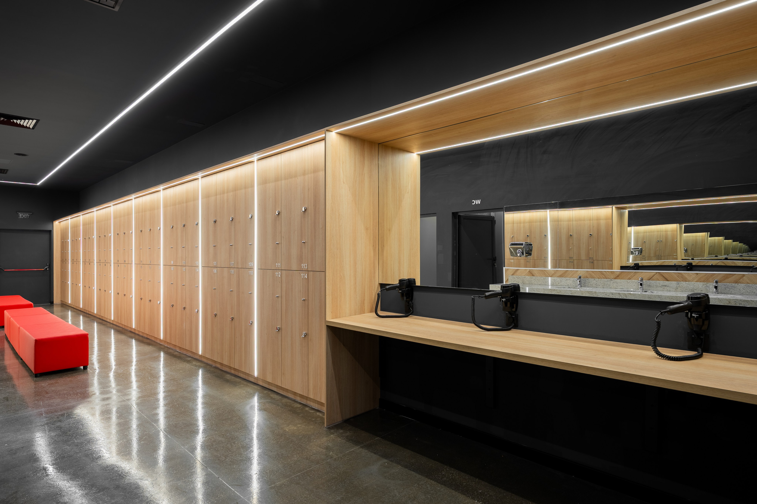 WEST GYM PARK MAXX. Професионален фотограф в Пловдив и областта