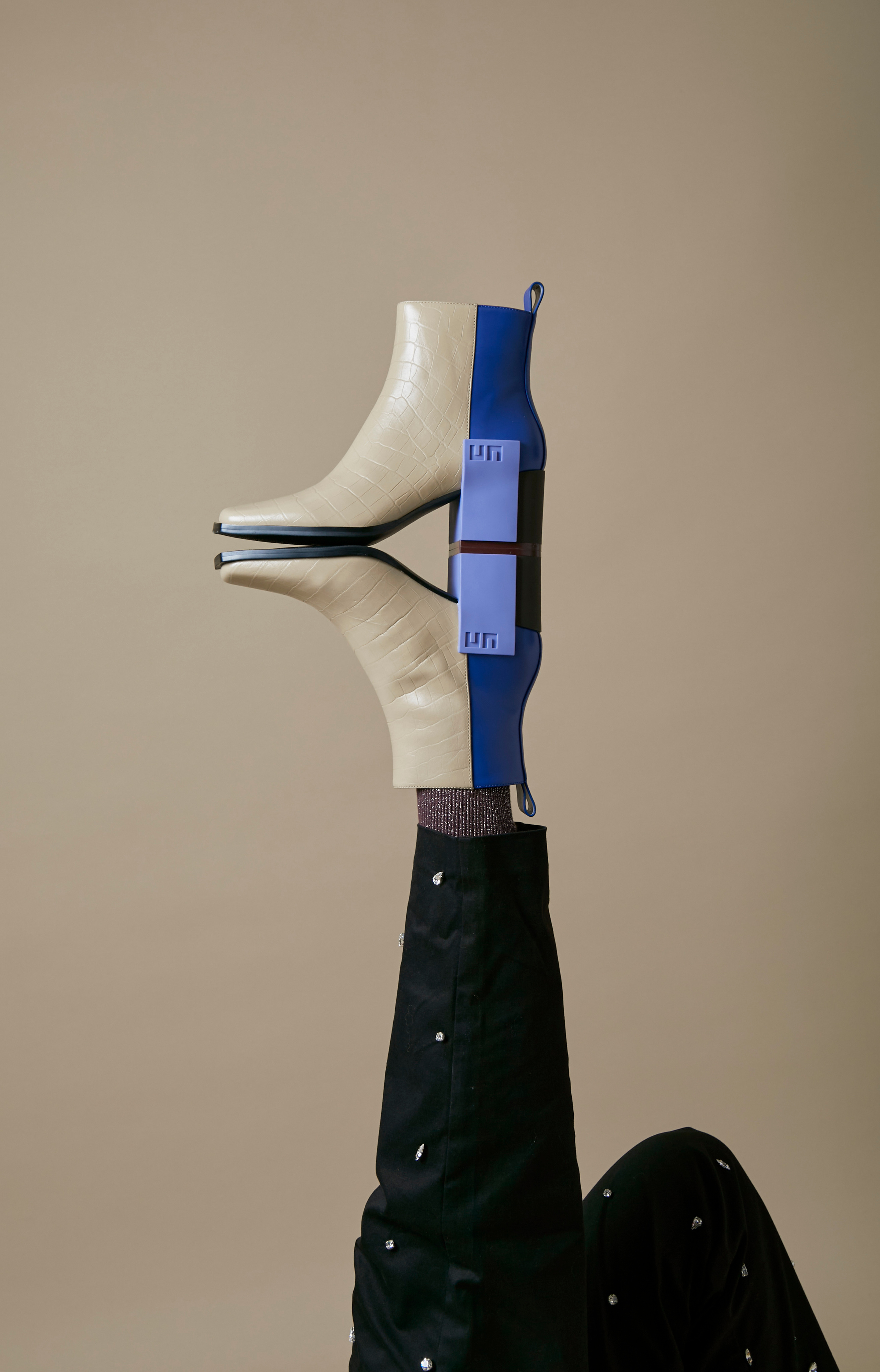 EveryBody. Фото и Видео в Дубае