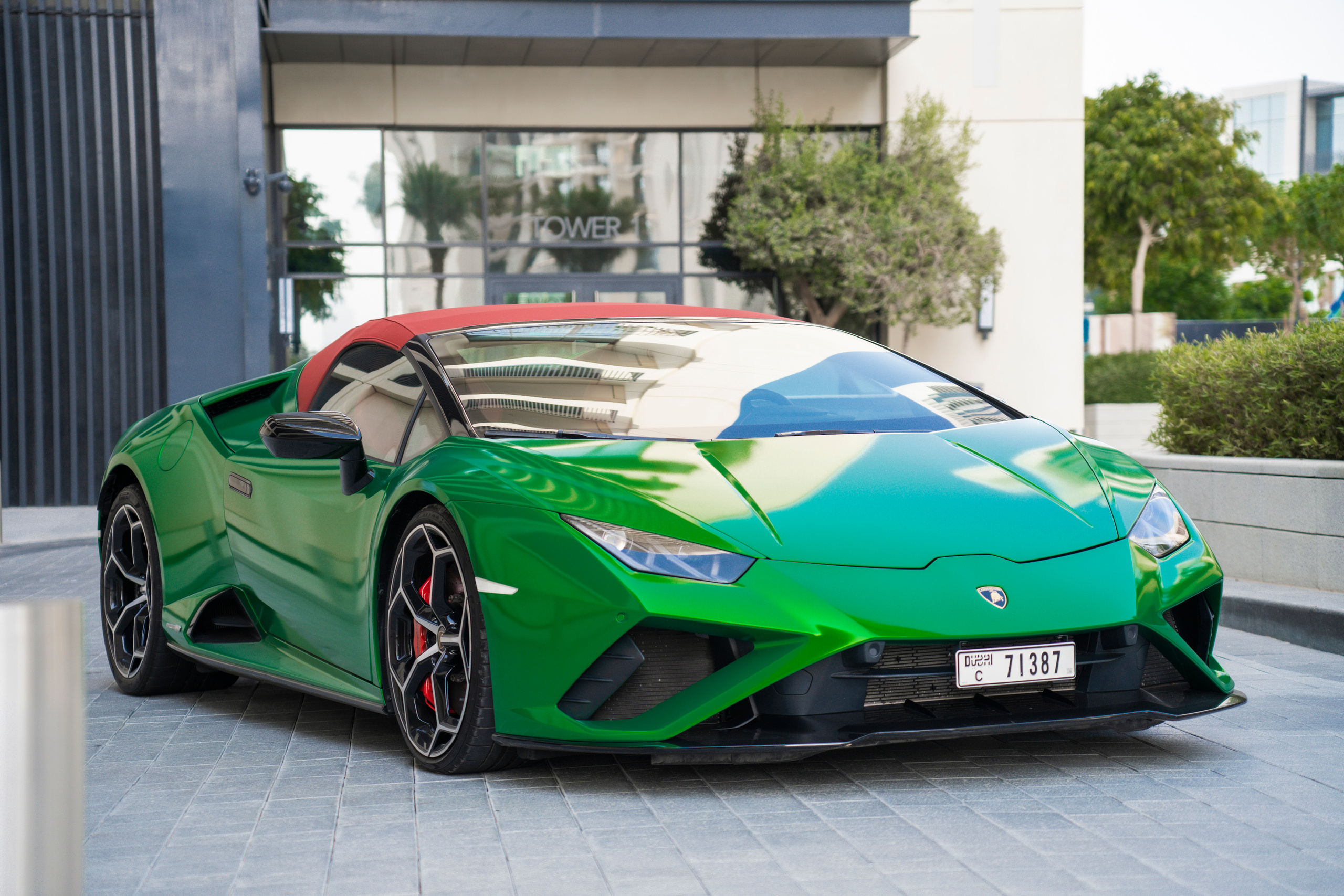 Lamborghini Huracan. Video & Photo in Dubai