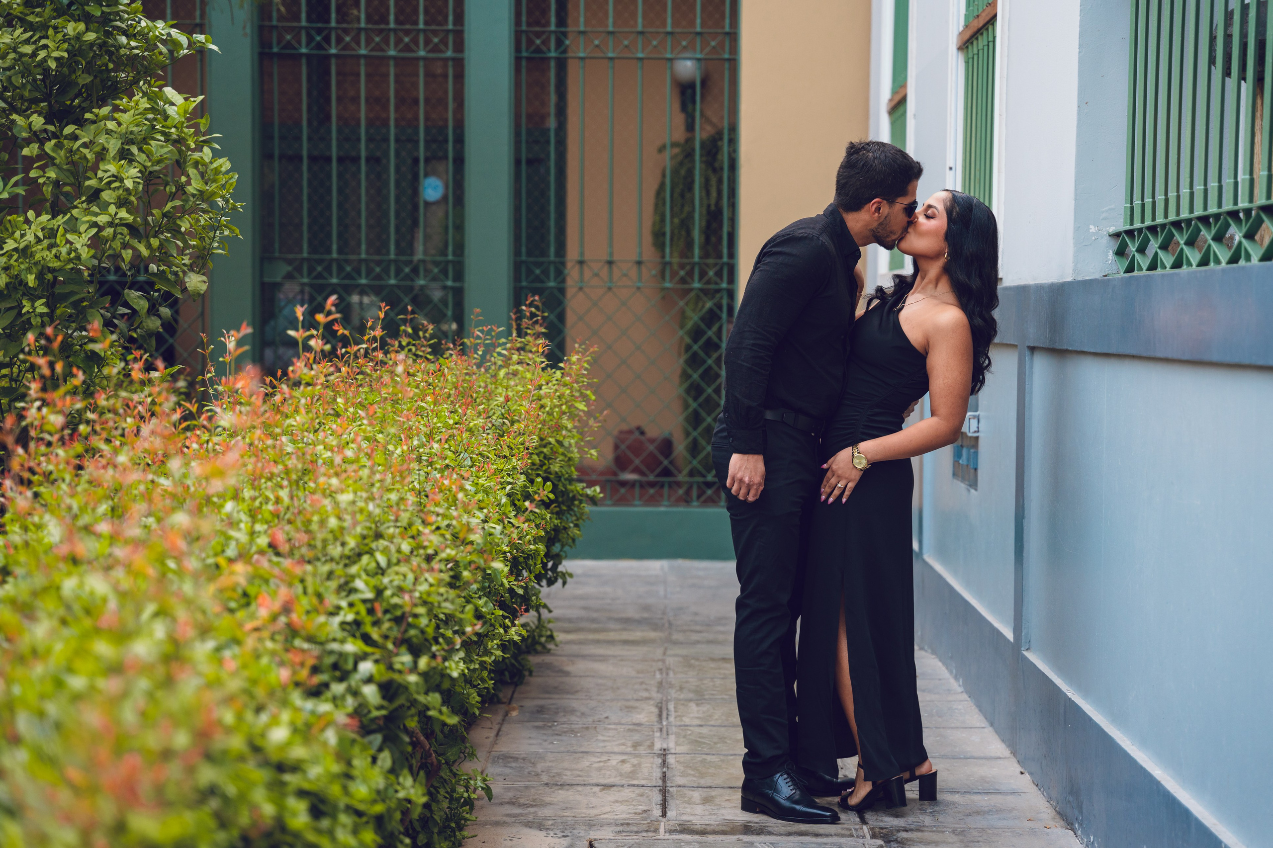 Gabriela+Hernesto. Fotógrafo de Bodas en Lima | Ronhy Altamirano. Fotografía narrativa y cinematográfica para bodas, quinceañeras y eventos exclusivos