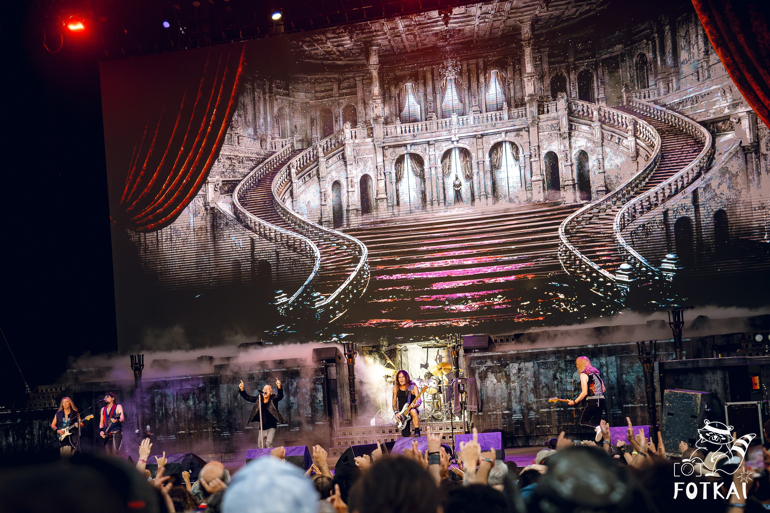 Rock Imperium Festival 2026 — большой фоторепортаж со второго дня в жаркой Картахене | FOTKAI