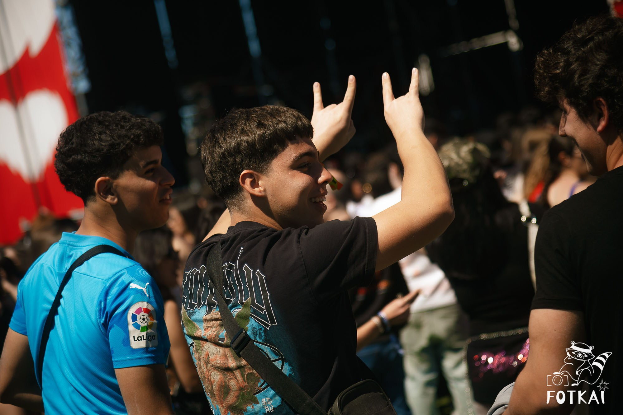 Costa Sonora 2026 Alicante Day 1 Photos — Find Yourself, Friends and Festival Crowd | FOTKAI