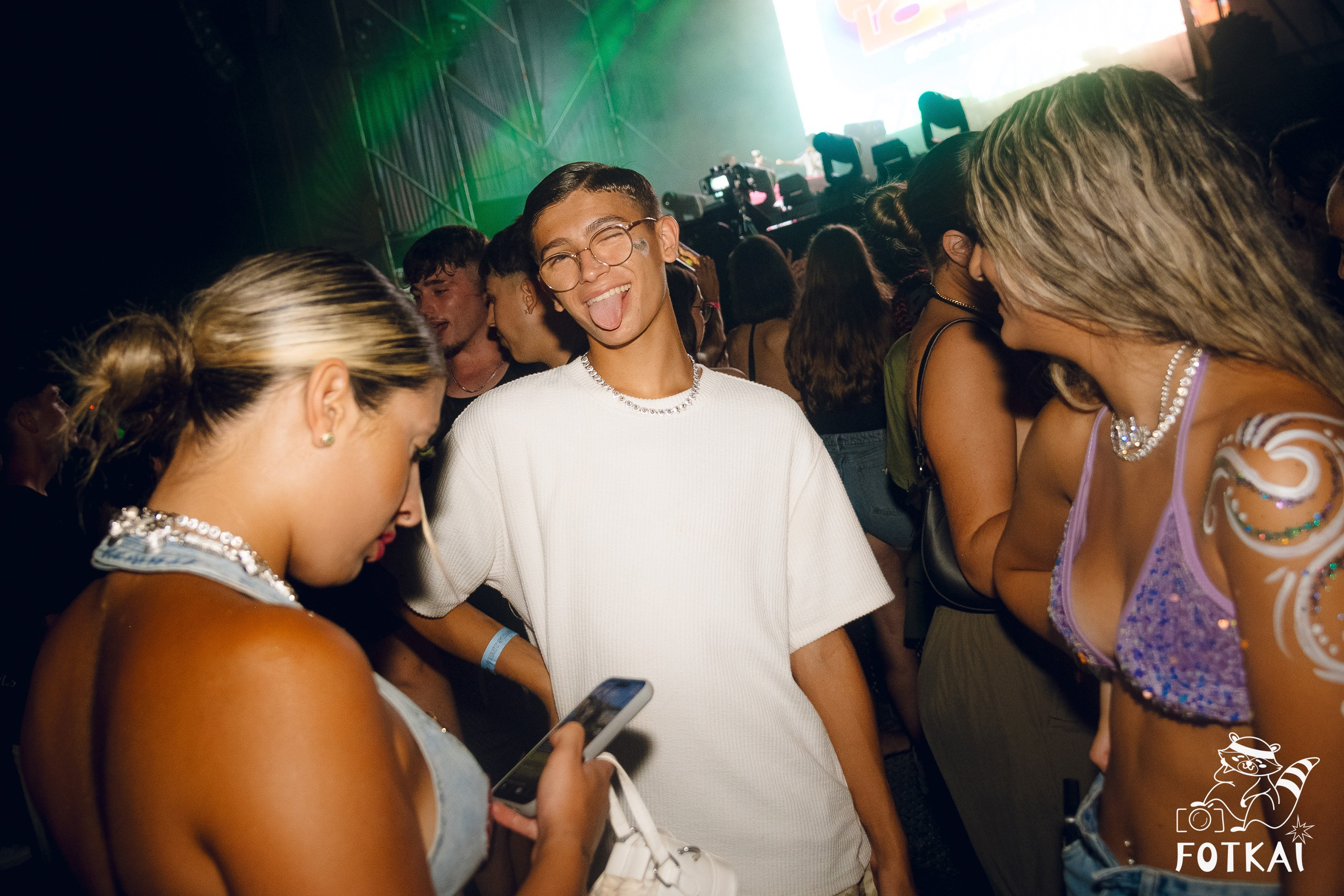 JC Reyes at Brilla Torrevieja Festival — Live Concert Photos in Torrevieja, Spain, 2026 | FOTKAI