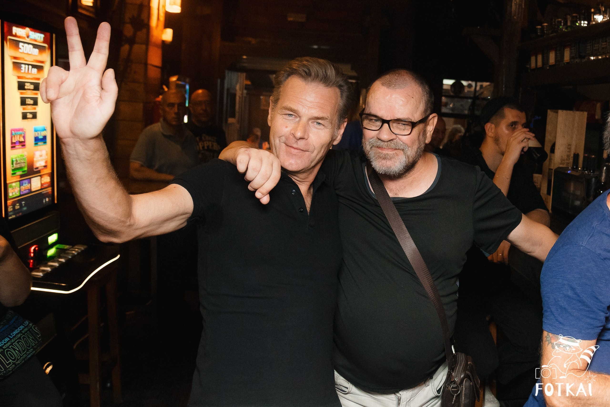 Reportaje fotográfico de FOTKAI | Get Back en El Paso Bar | Torrevieja, España, 12 de julio de 2025