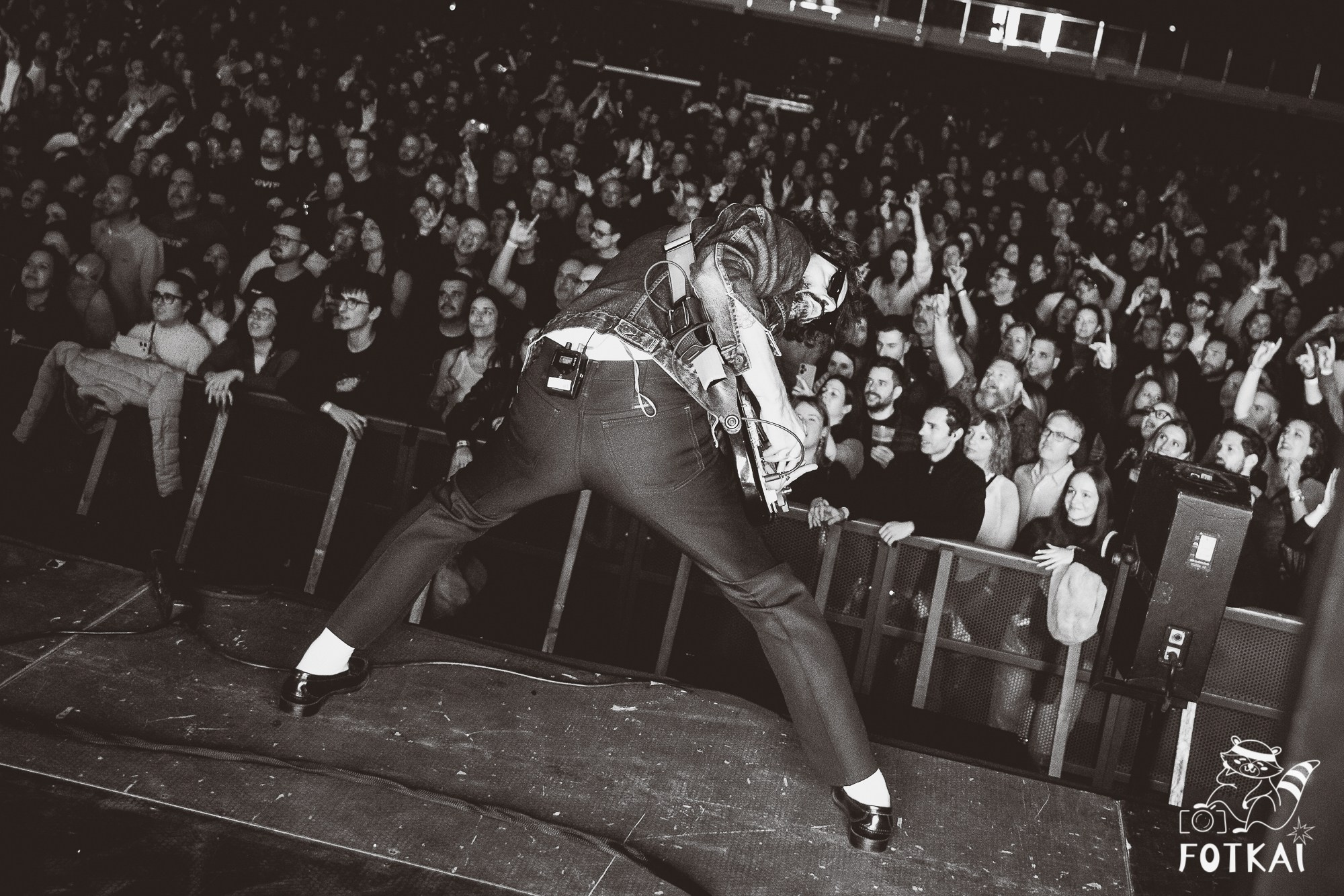 Sidonie en Torrevieja 2025 – Fotos del concierto y reportaje completo | FOTKAI