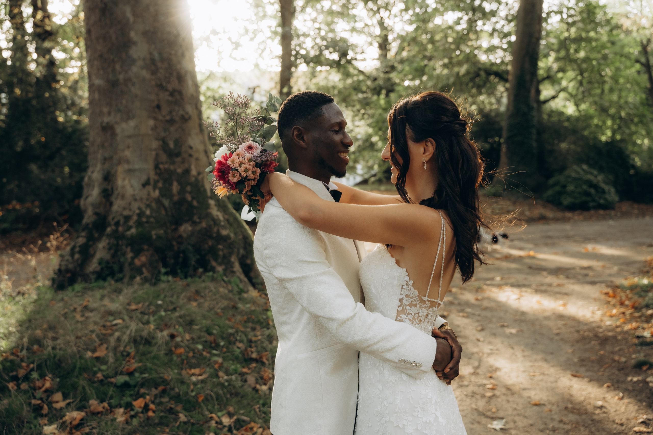 Anisa & Yannick huwelijk in Gent. Little Birdie – Jouw familie- en huwelijksfotograaf in België en daarbuiten