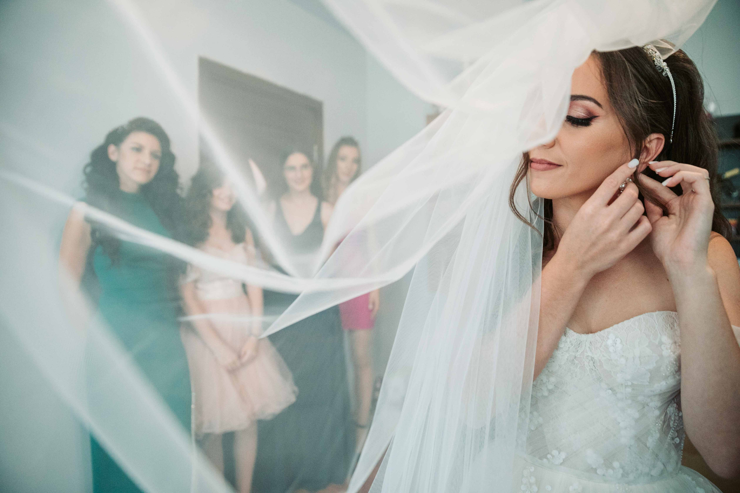 Laura & Mihai. Contrast Studio