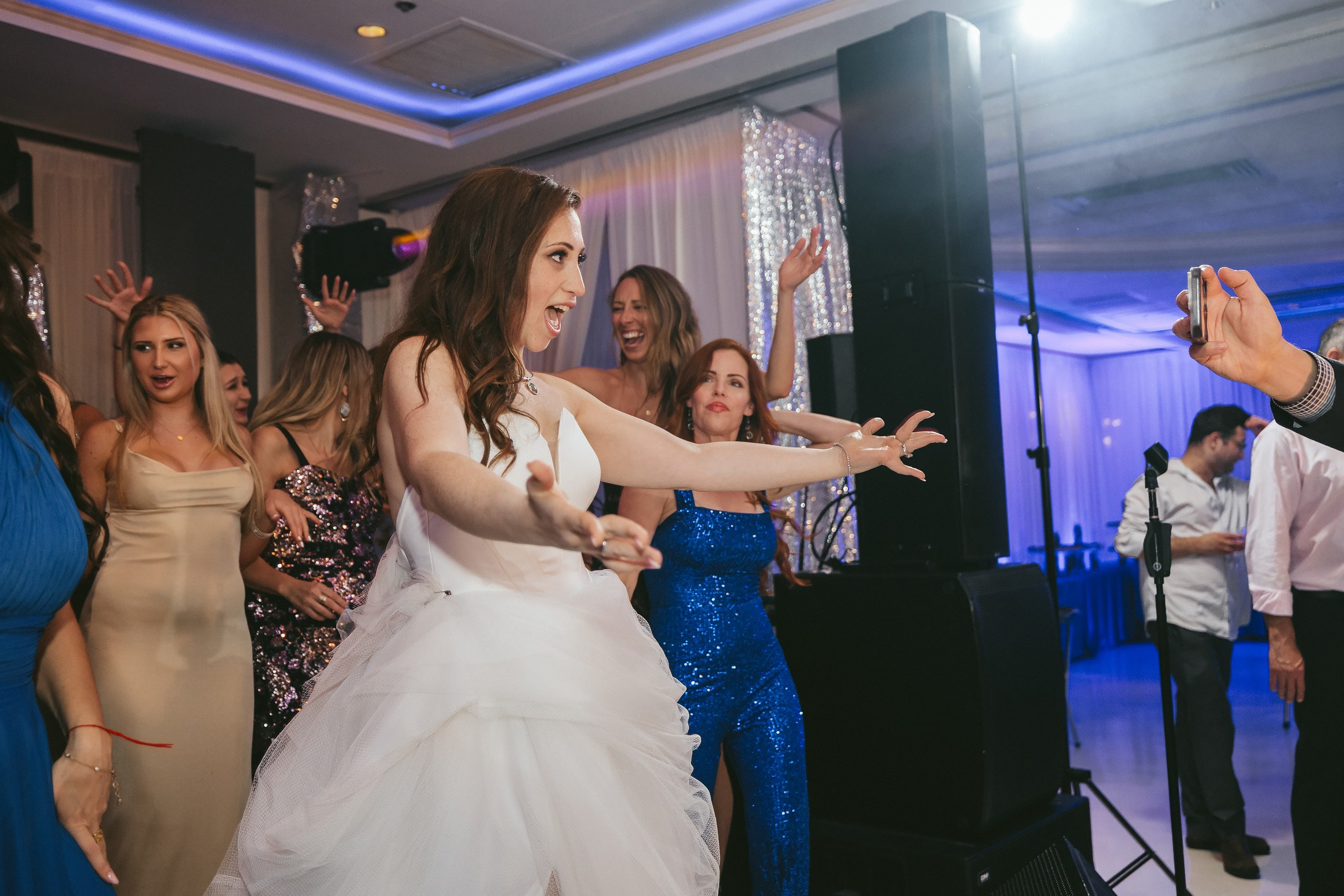 06.08.2025 Wedding. Wedding family event photographer in Chicago Nick Yushevich