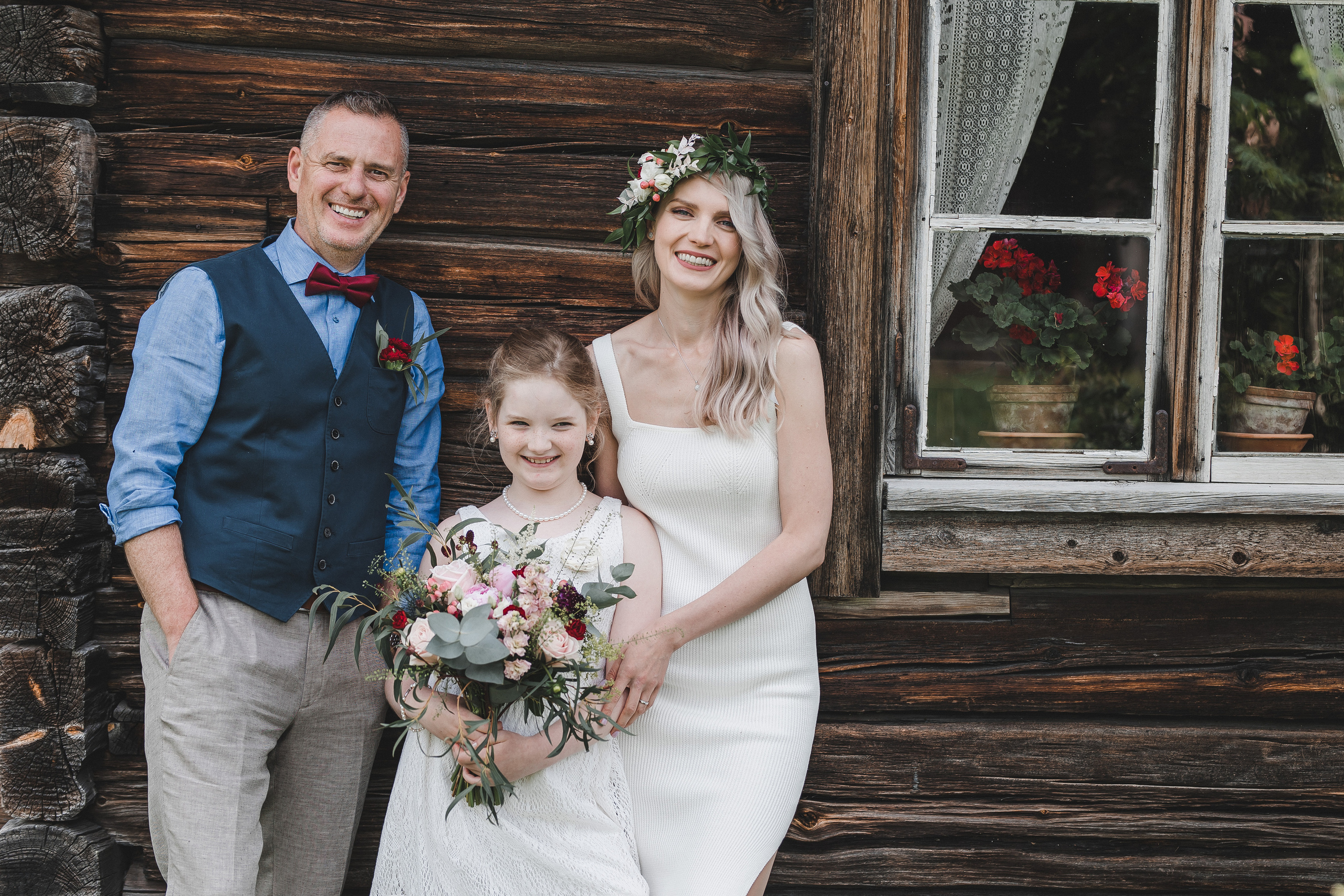 Simplicity, elegance. Valokuvaaja Lahti, Helsinki Elena Salonen