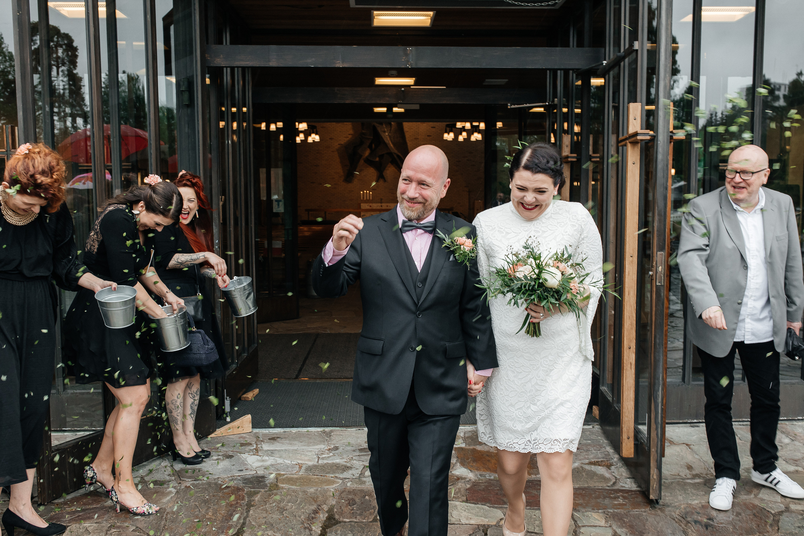 Yhdessä on hyvä jatkaa. Valokuvaaja Lahti, Helsinki Elena Salonen