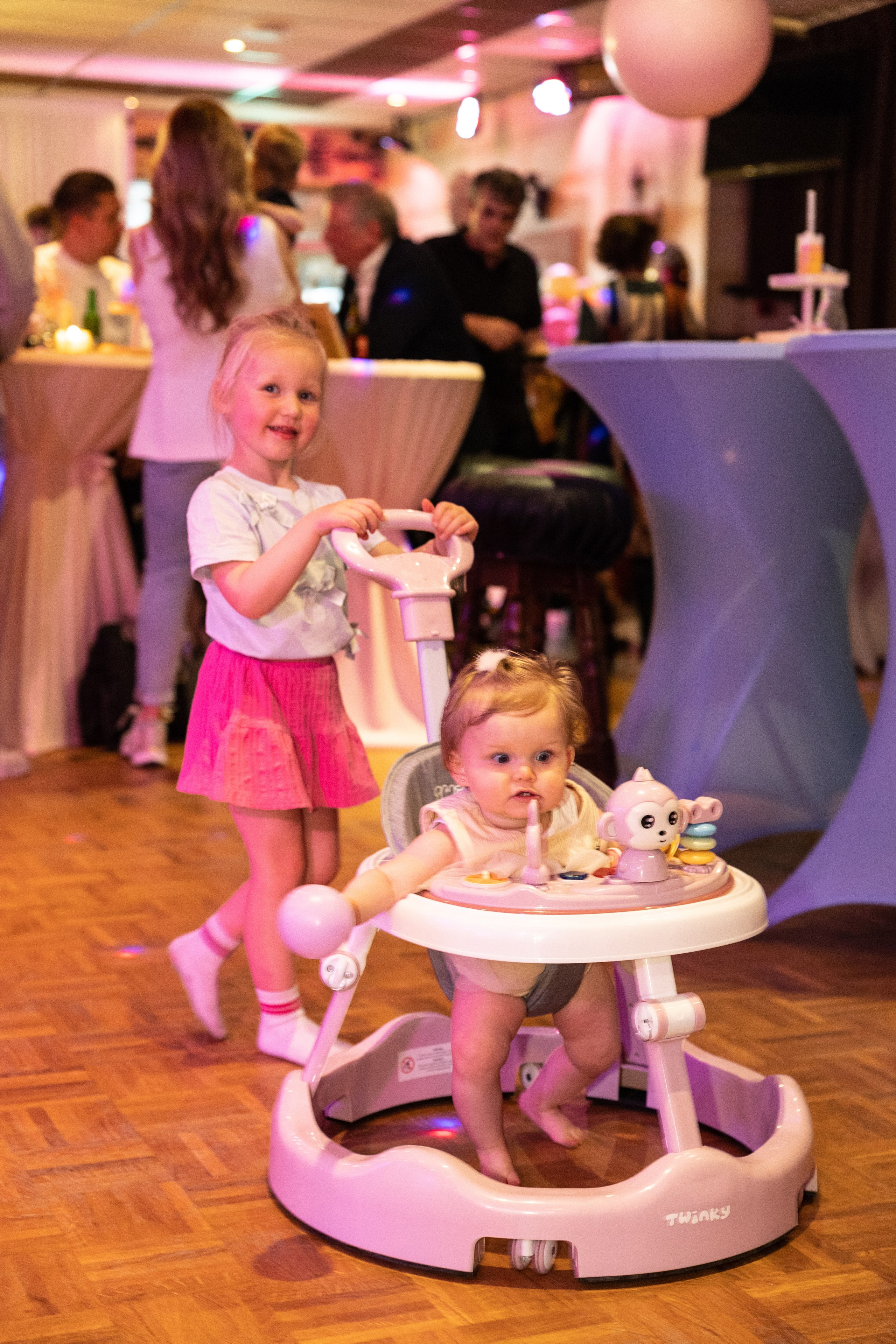 1 st Birthday. Portrait and Family Photographer in Netherlands