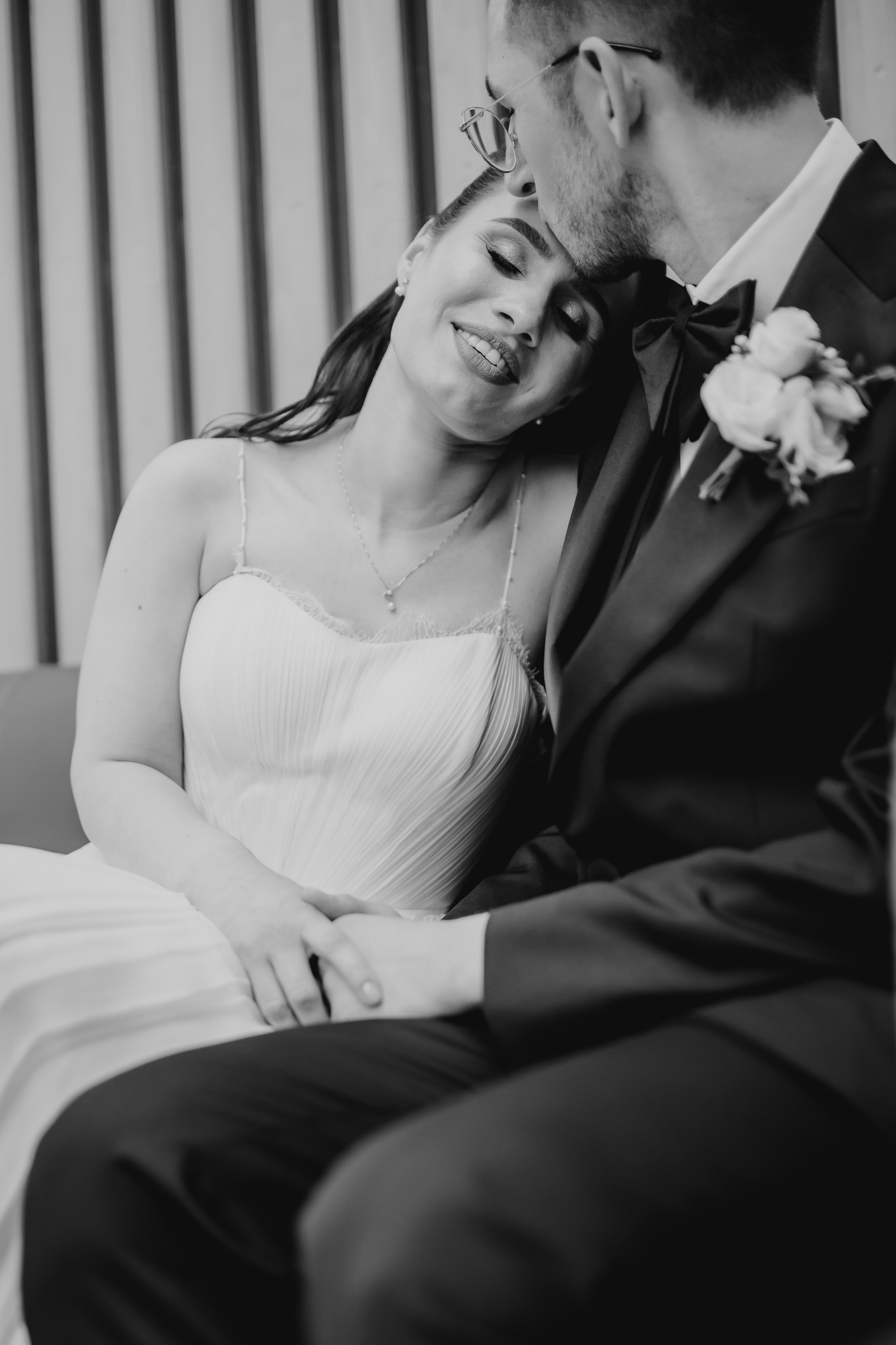 Alexandra & Bogdan. Adrian Visovan - Fotograf Iasi