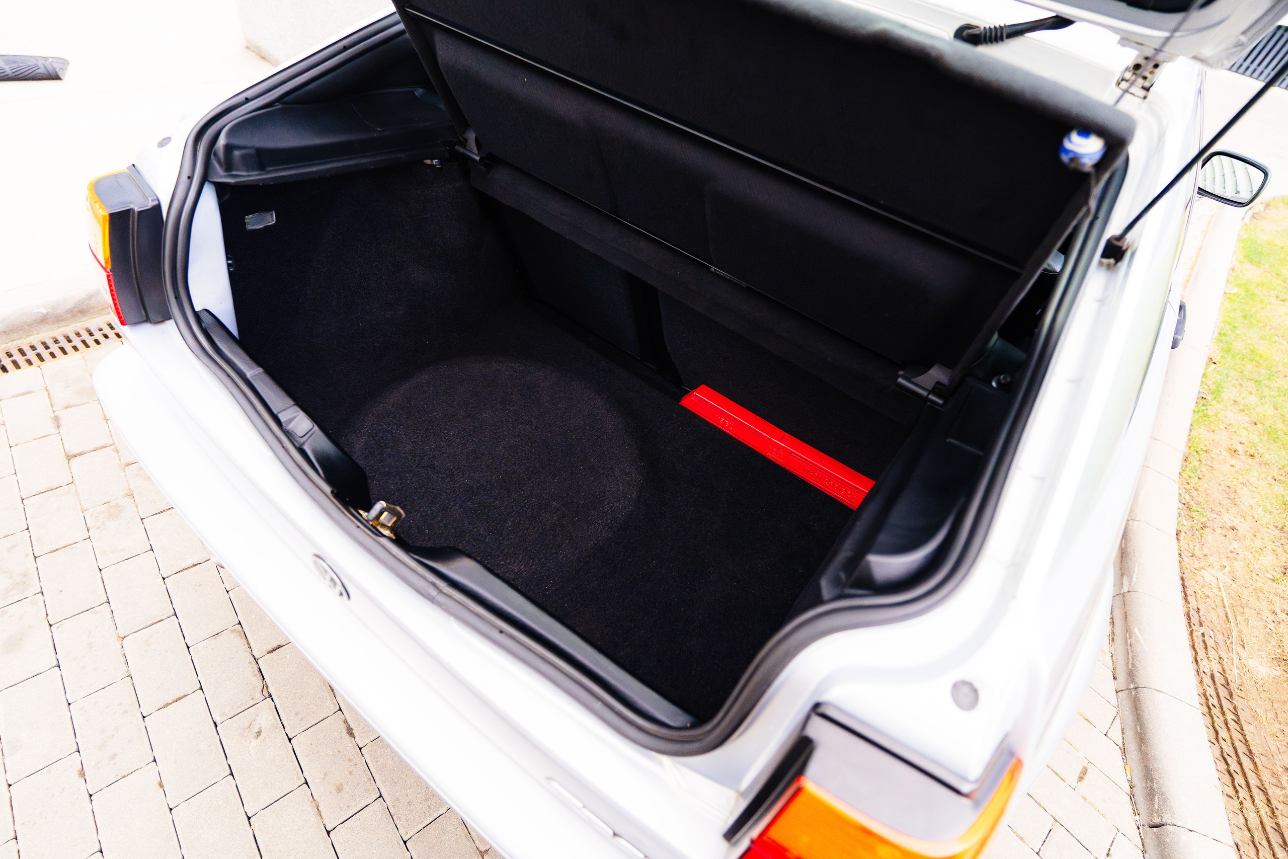 VW Corrado VR6. OnePIXEL