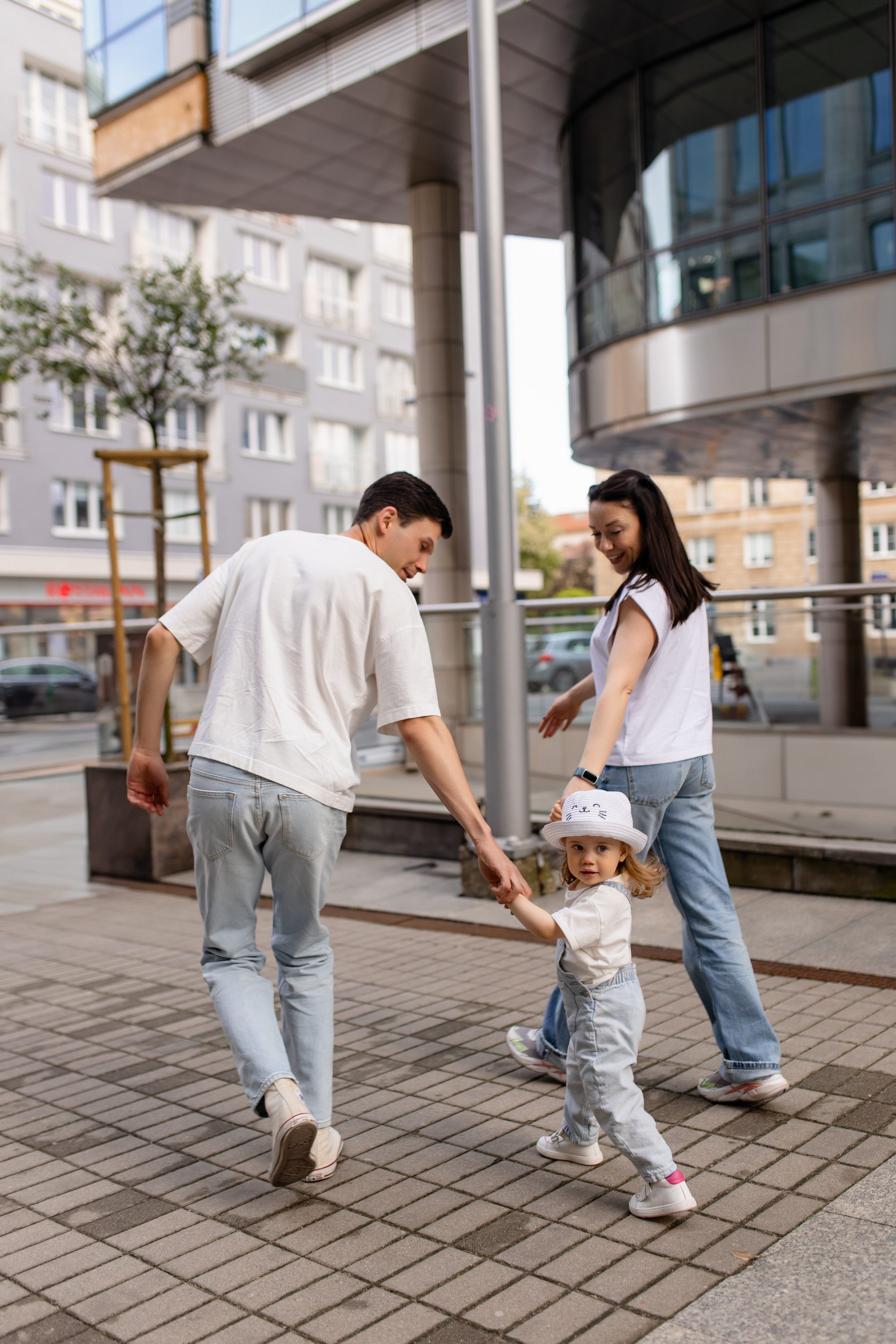 Денис+Настя+Єва. Весільний, сімейний фотограф Варшава