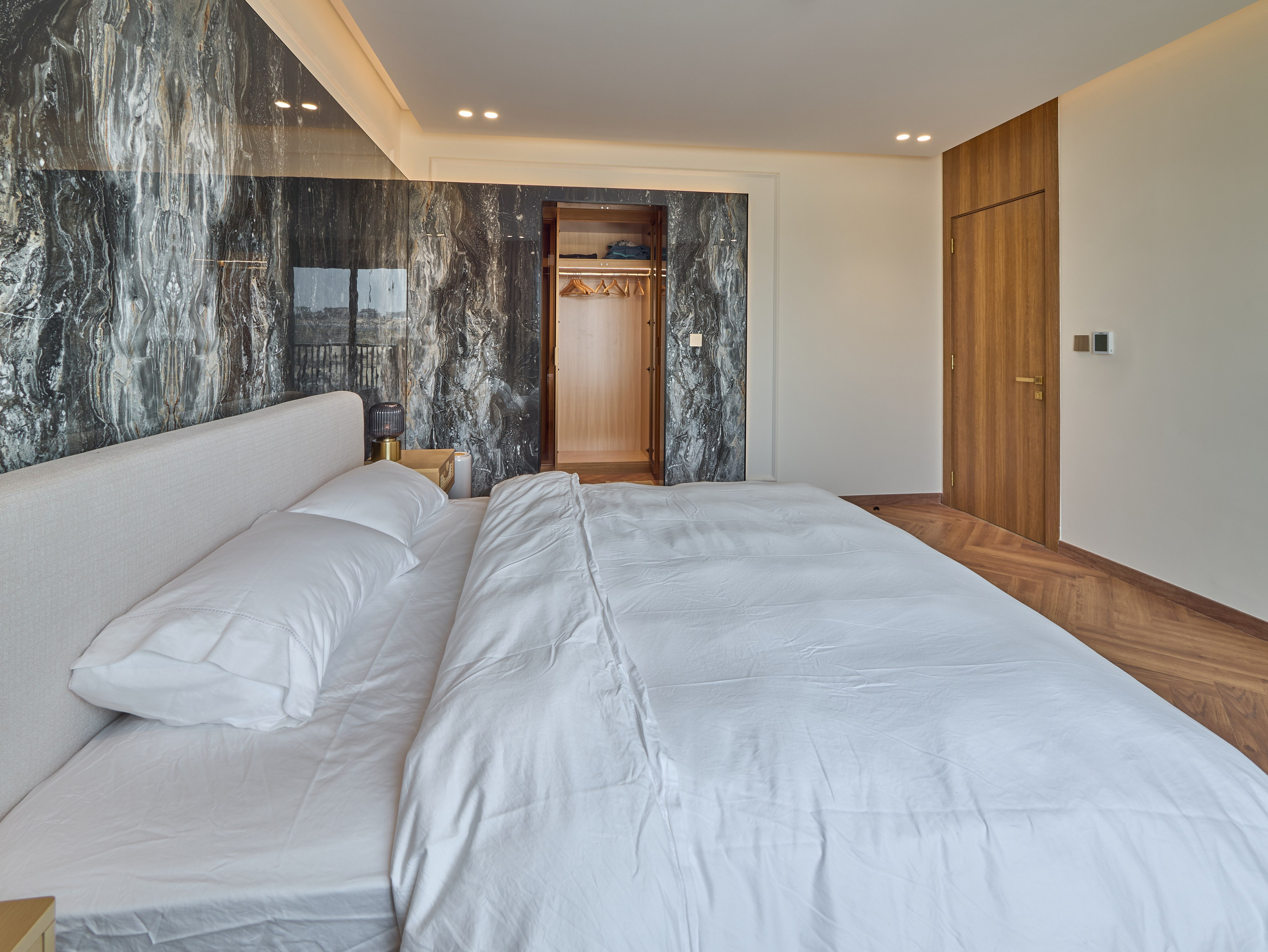 Jasmine Lane Townhouse Photography — Dubai Real Estate Listing. Hotel Photographer in Dubai — Interiors & Commercial by Oleg Novikov