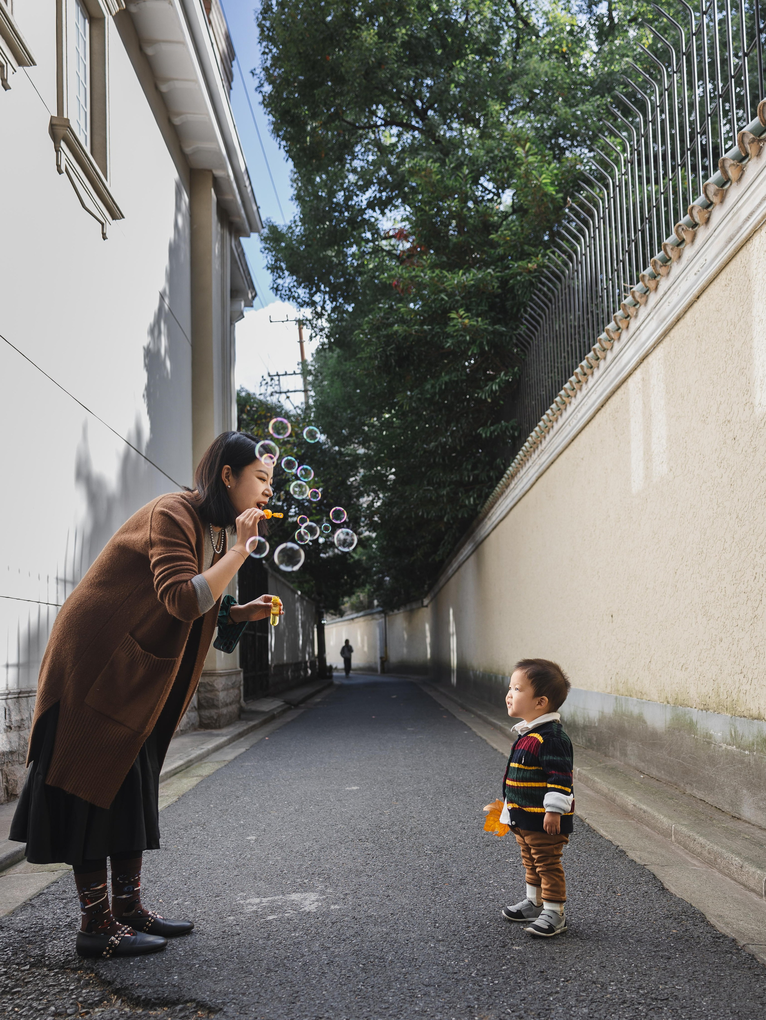 Family photograph in Shanghai. Shanghai Family Photographer Dora