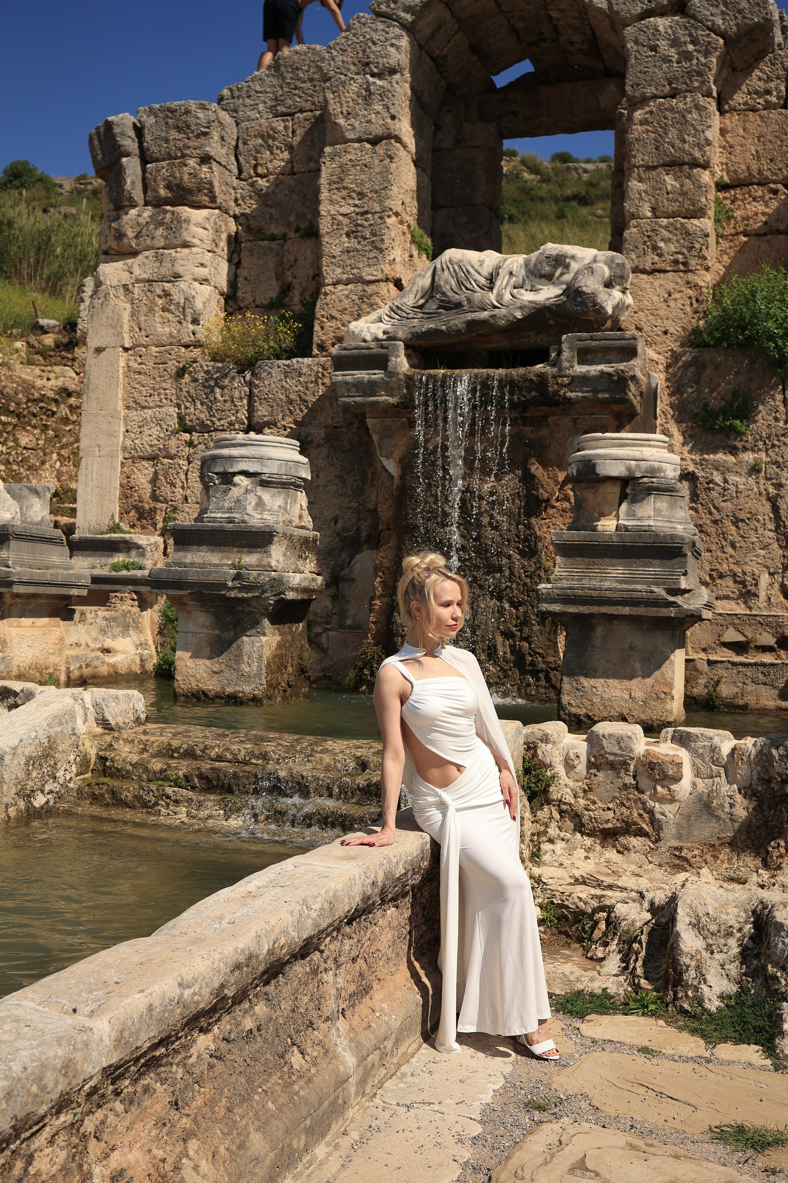 Фотосессия в Анталии в античном городе Перге