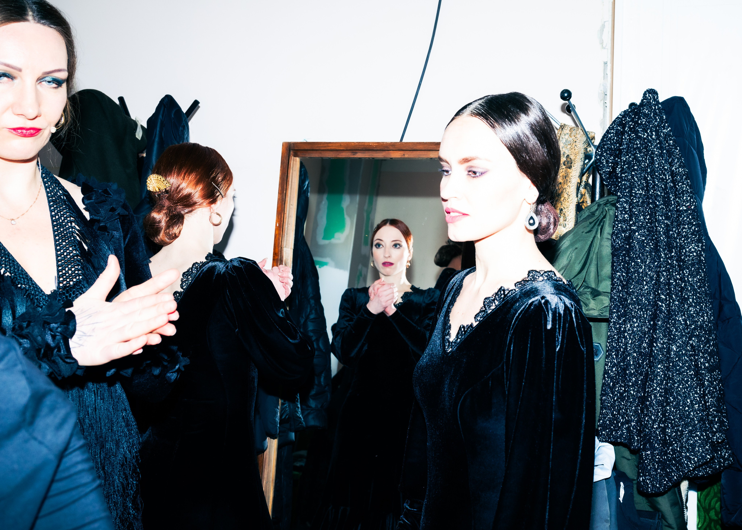 Bailaoras’ Backstage. Ekaterina Tsurkina-Appina Photography Canada