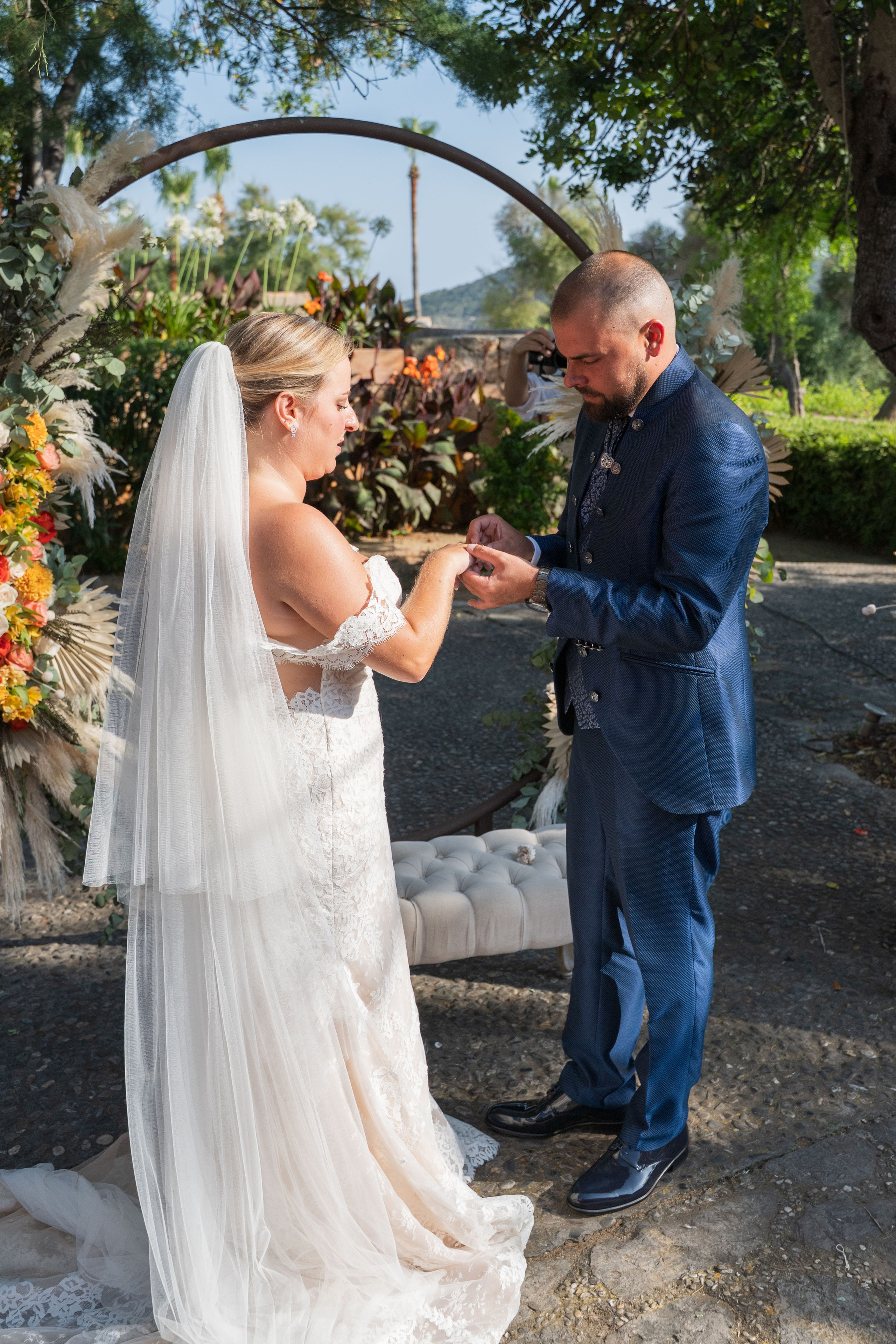 Azu&Juanan. Mallorca Weddings & Family – Natural & Emotional Photography