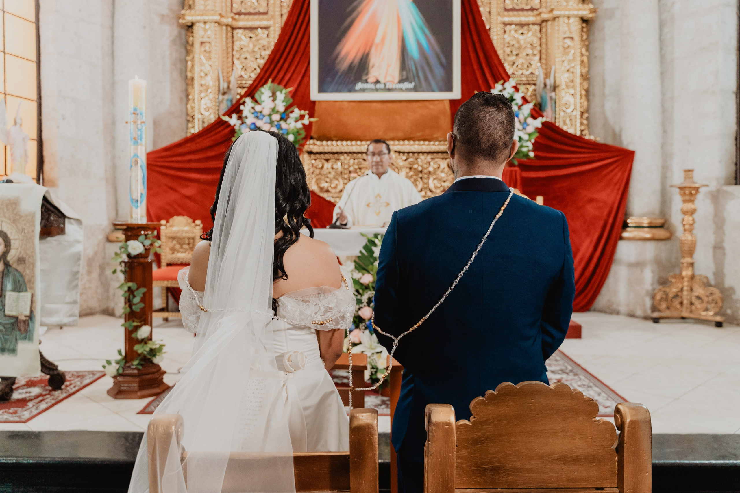 GABRIELA + JORGE | BODA CIVIL RELIGIOSA. Studio KVTA | Fotografía y Video de Bodas en Arequipa