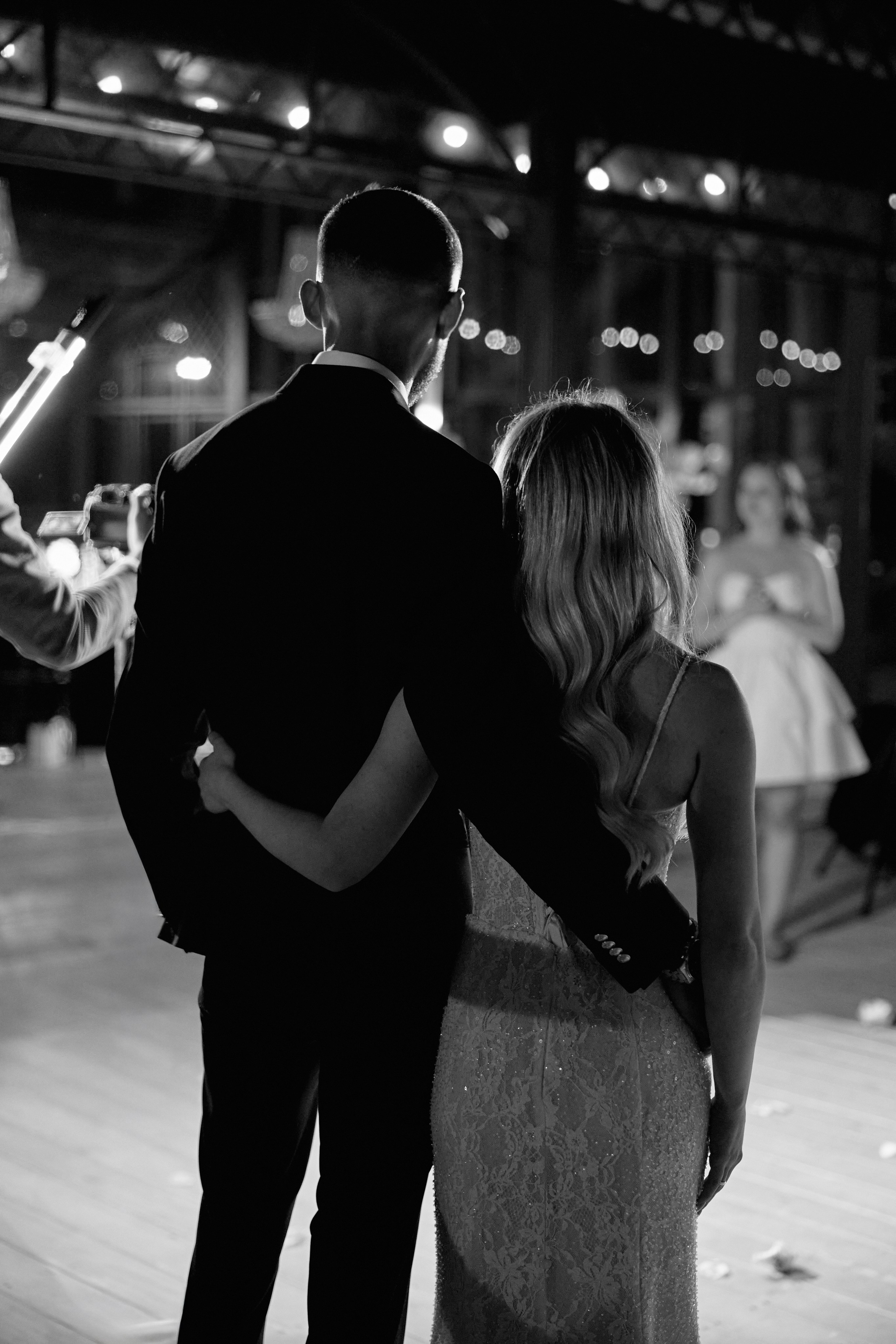 Natalia & Roman. Dworek przy lesie. Fotograf ślubny i rodzinny w Krakowie Yana Klymova