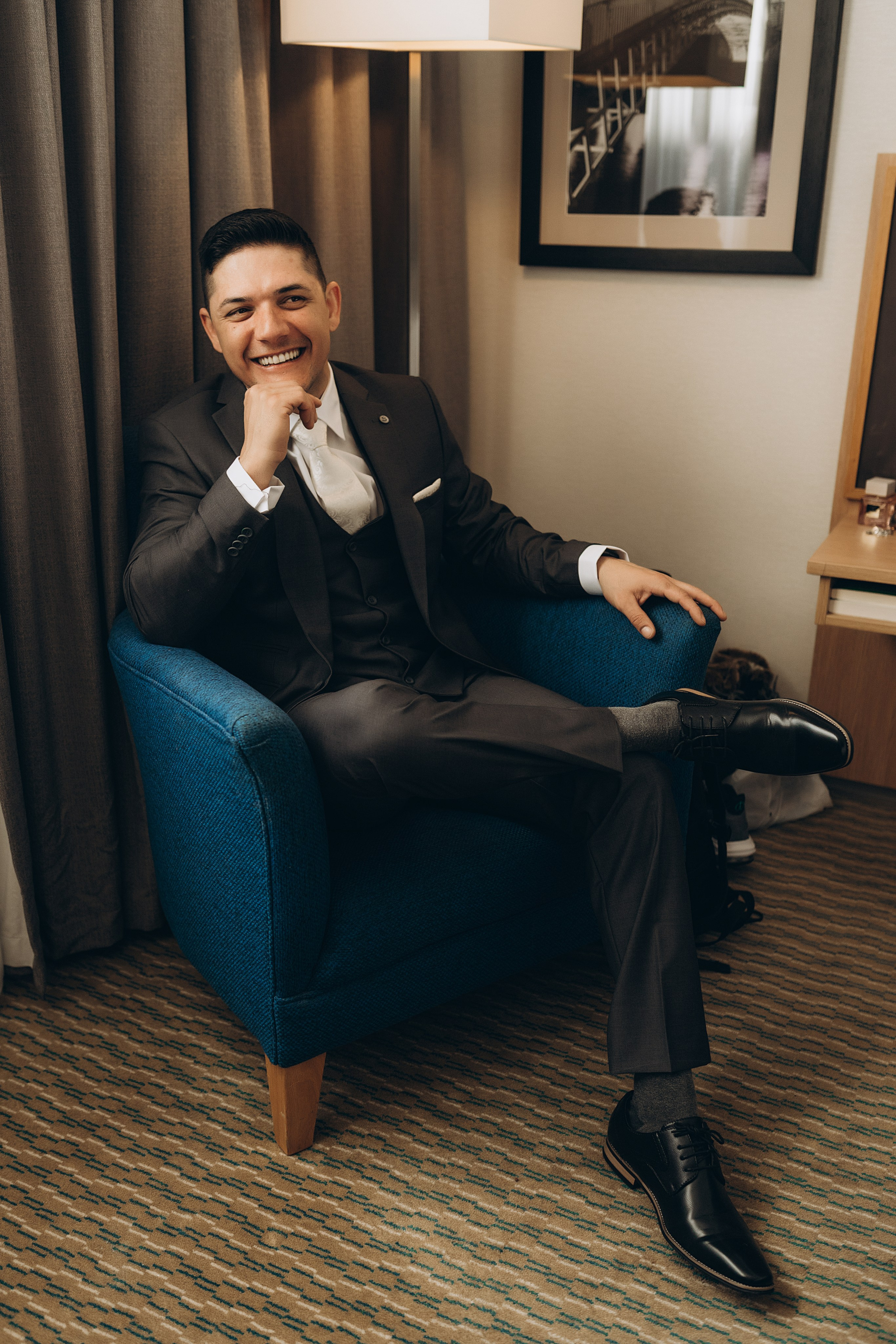 Megan & Oneias. Main