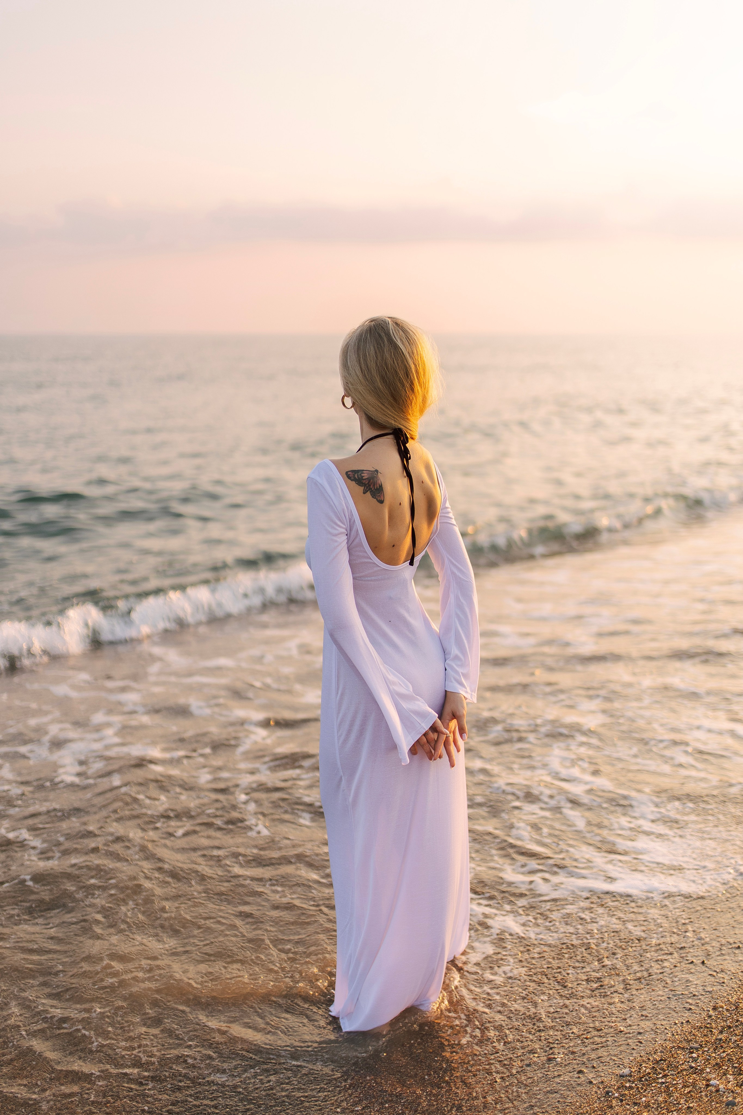 Sunset. Individual photo session on the beach in Side…. Professional Photographer in Alanya, Side, Belek | Alsu Develi  Wedding, Family and portrait photo sessions