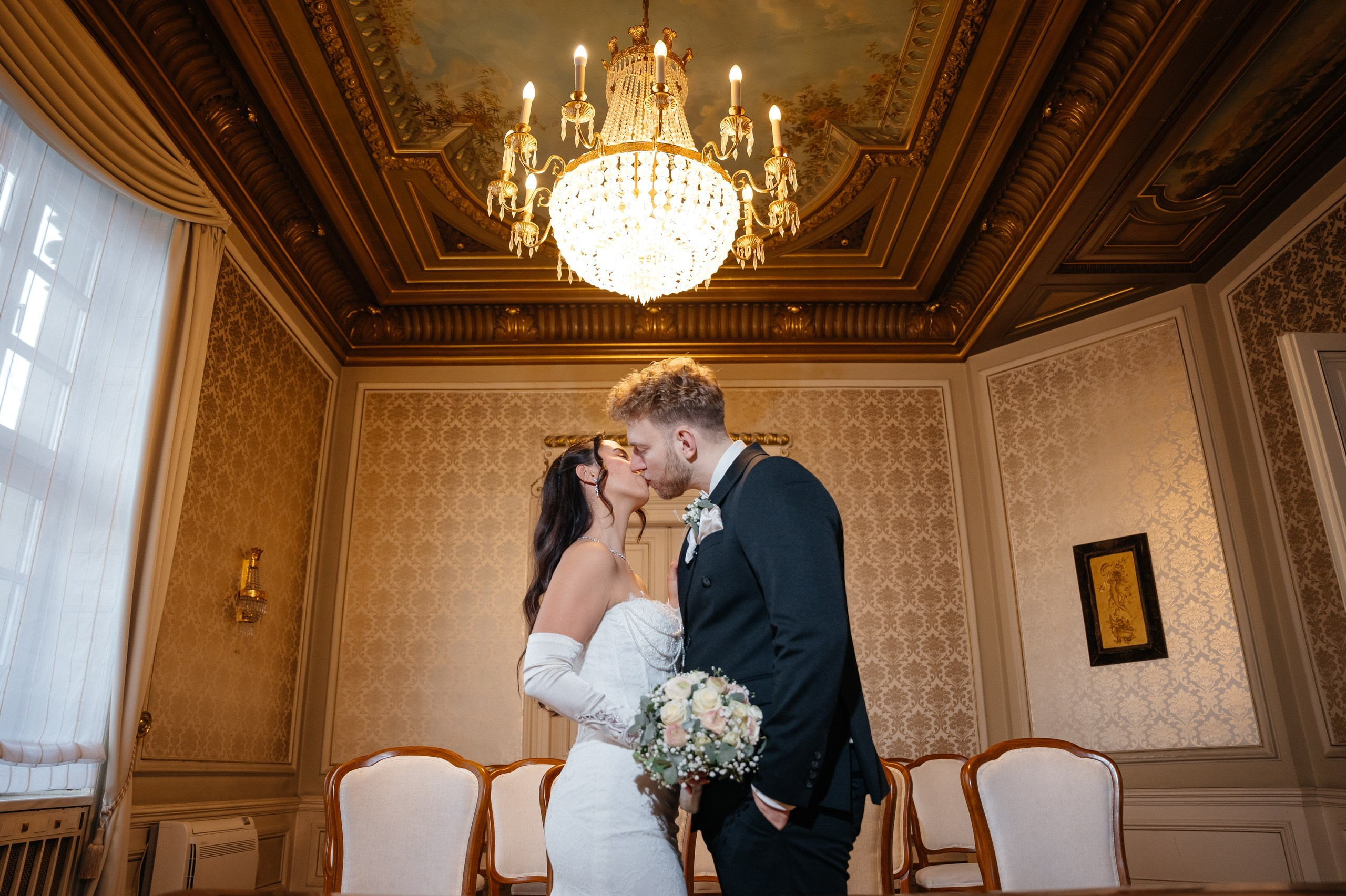 Civil Wedding at Villa Leutert Registry Office in Giessen. Wedding photographer & videographer Frankfurt | Denis Mirosnik
