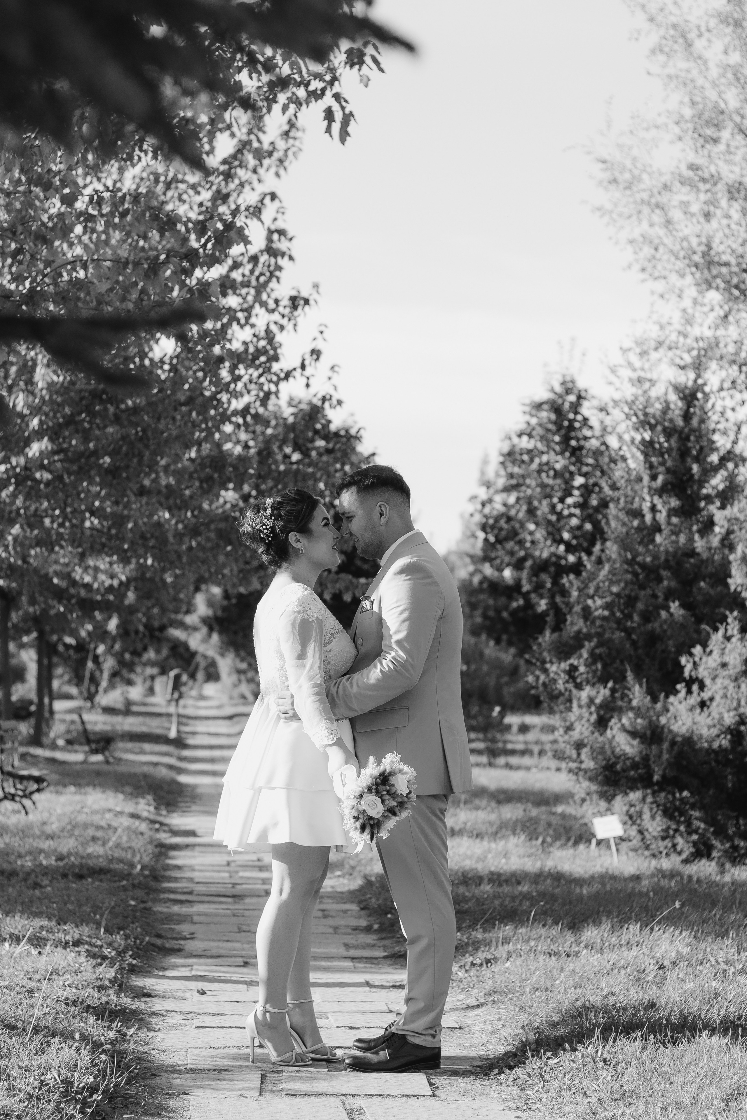 Ramona & Sebi. Fotograf si videograf — evenimente si studio