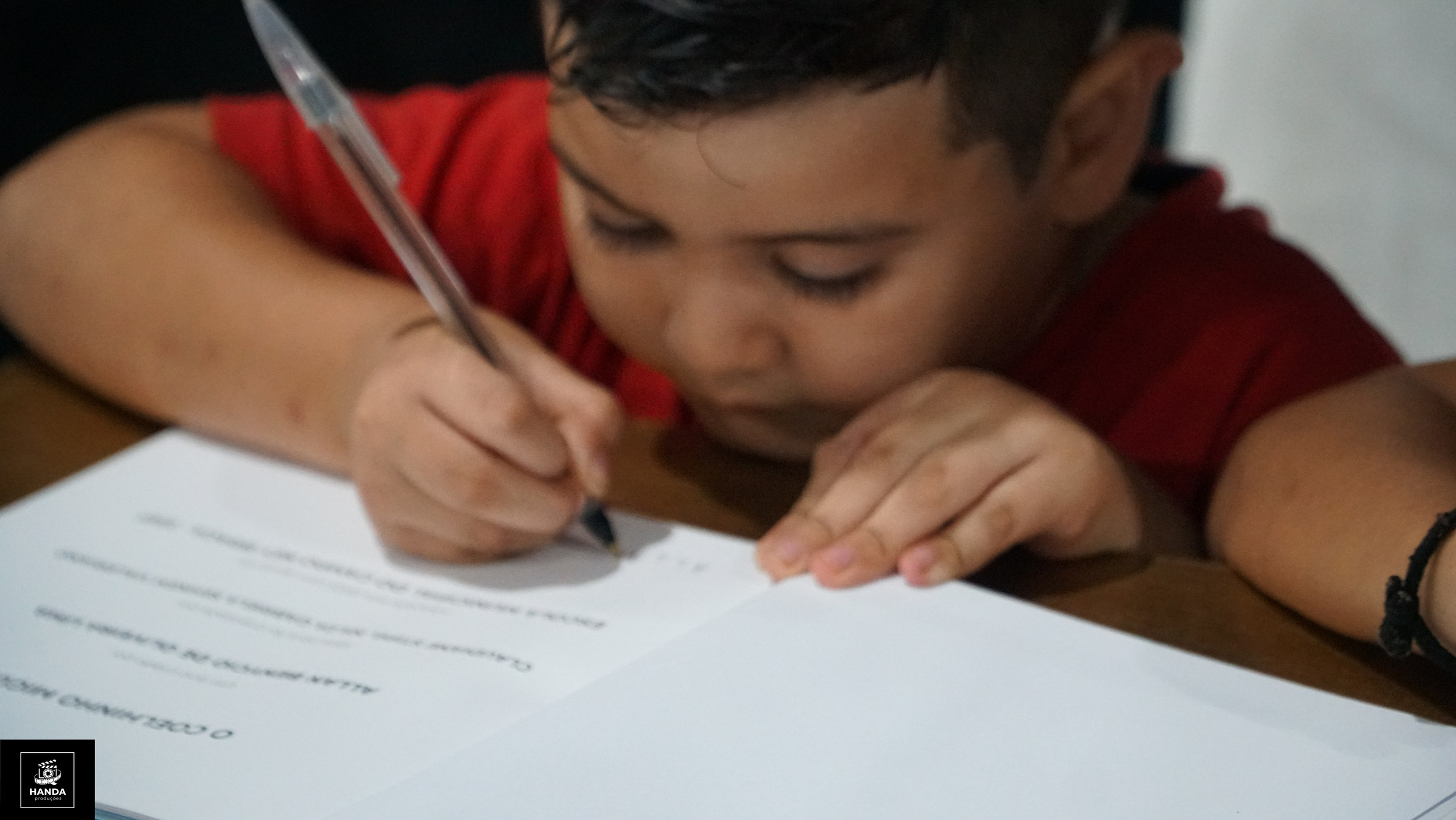 Noite autógrafos colégio Aurélio Buarque de Holanda. Handa Produções