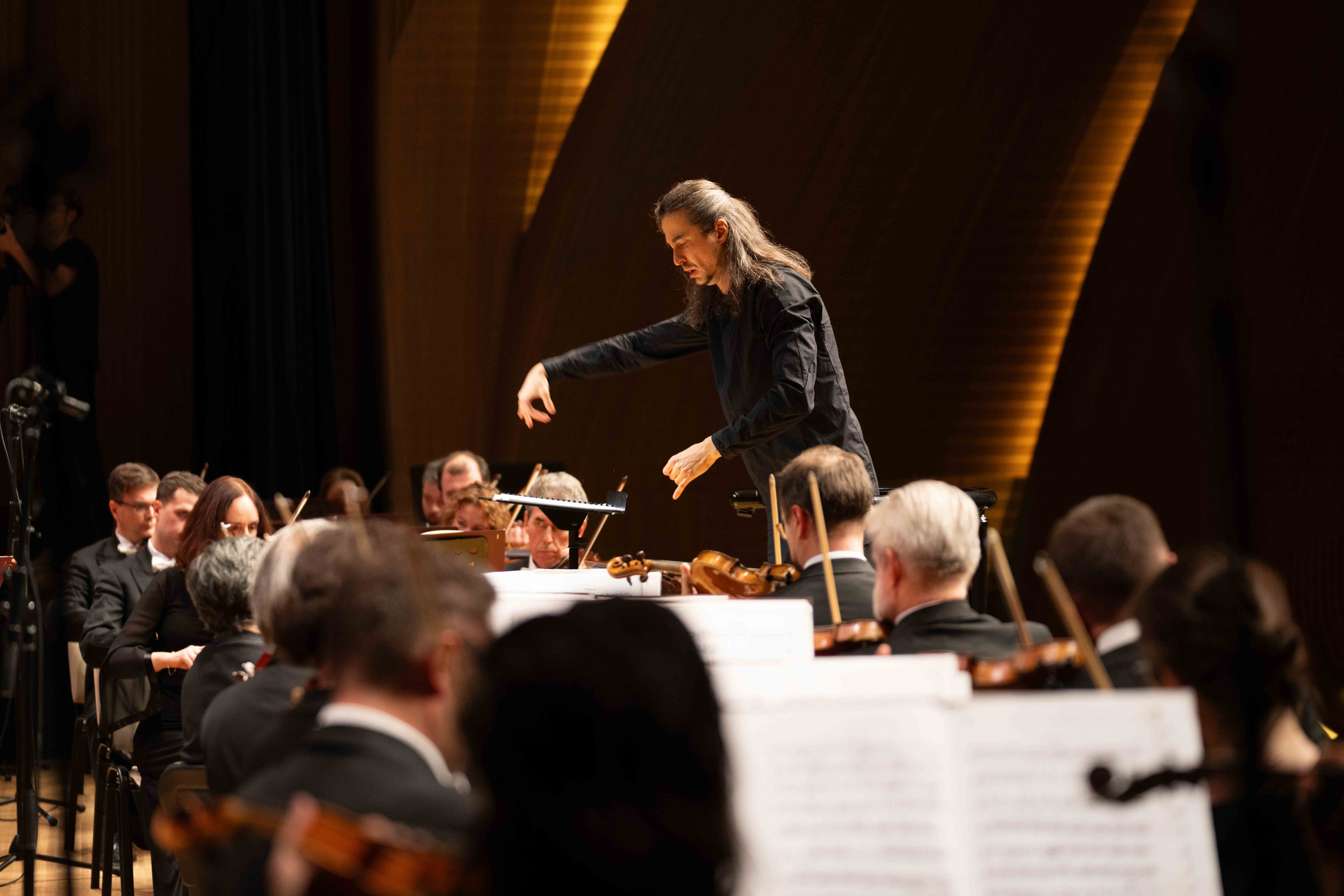 The Tchaikovsky Academic Grand Symphony Orchestra in Baku. Wedding&Event photographer Ismail Rzayev in Baku